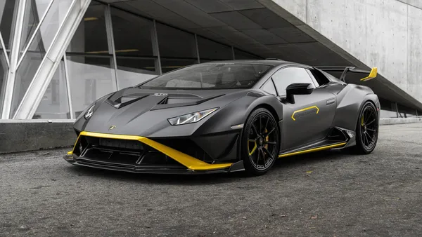 Lamborghini Huracán STO
