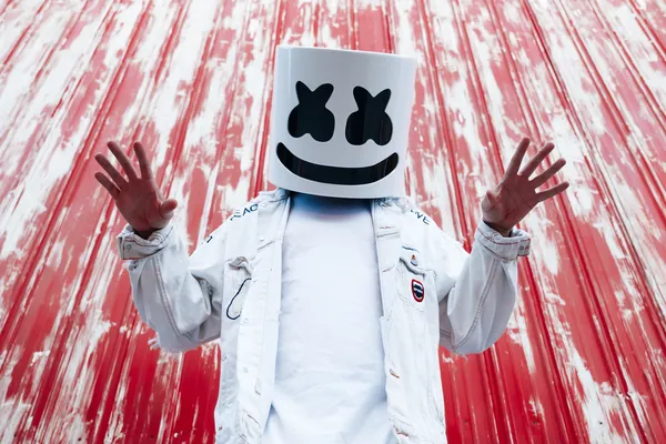 DJ