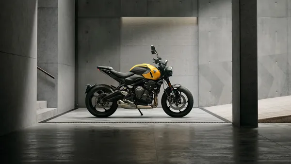 Motos naked