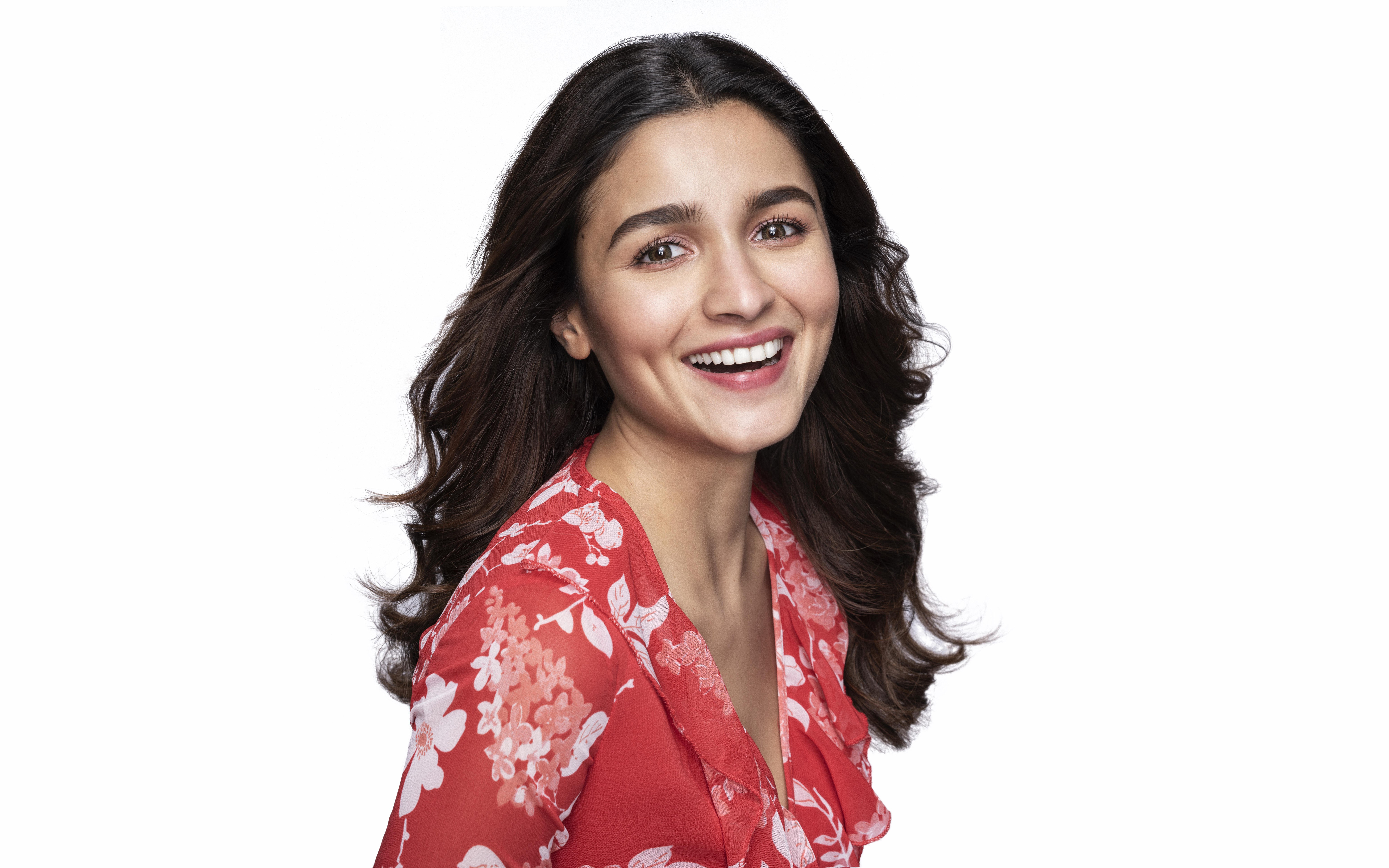 Alia Bhatt, 8K, Atriz linda, Garota sorrindo, Atriz de Bollywood, Atriz indiana, Fundo branco, 5K