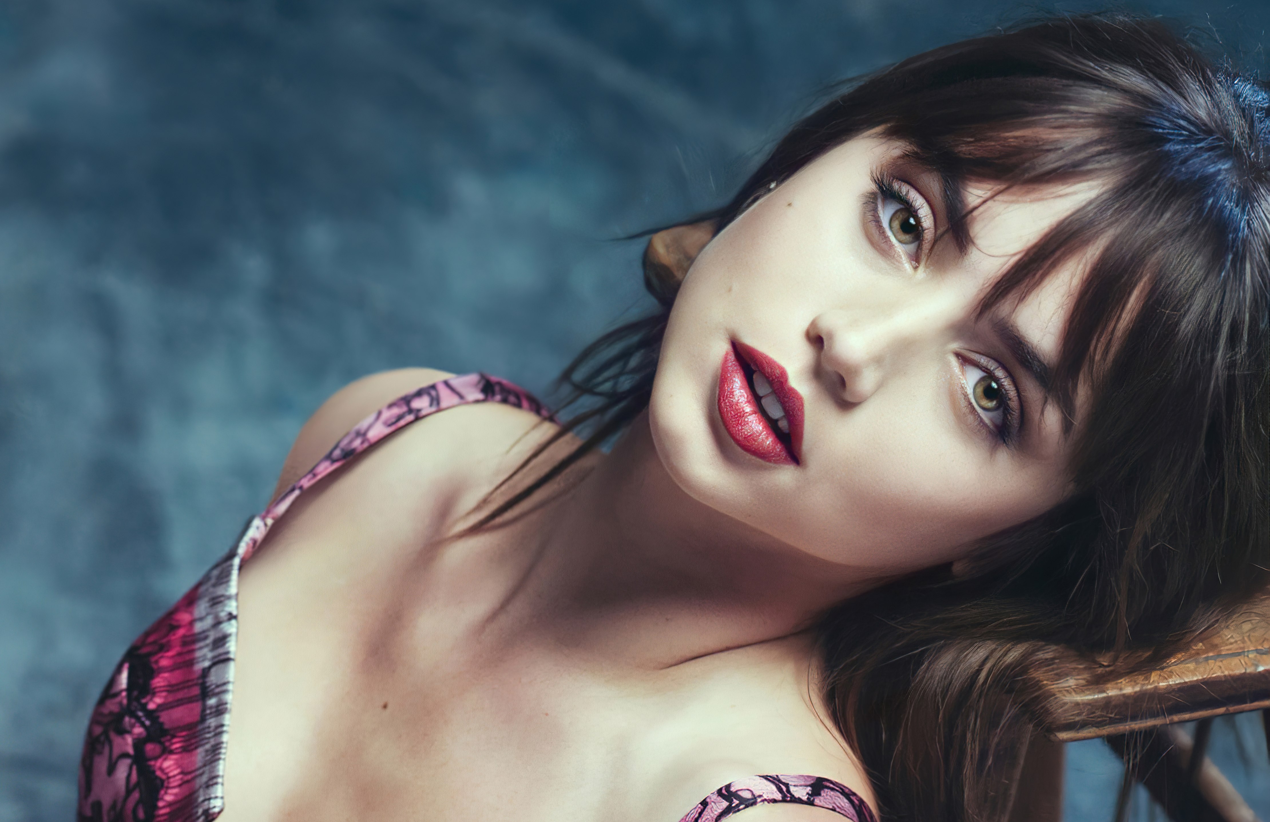 Ana de Armas, Sessão de fotos, Linda atriz