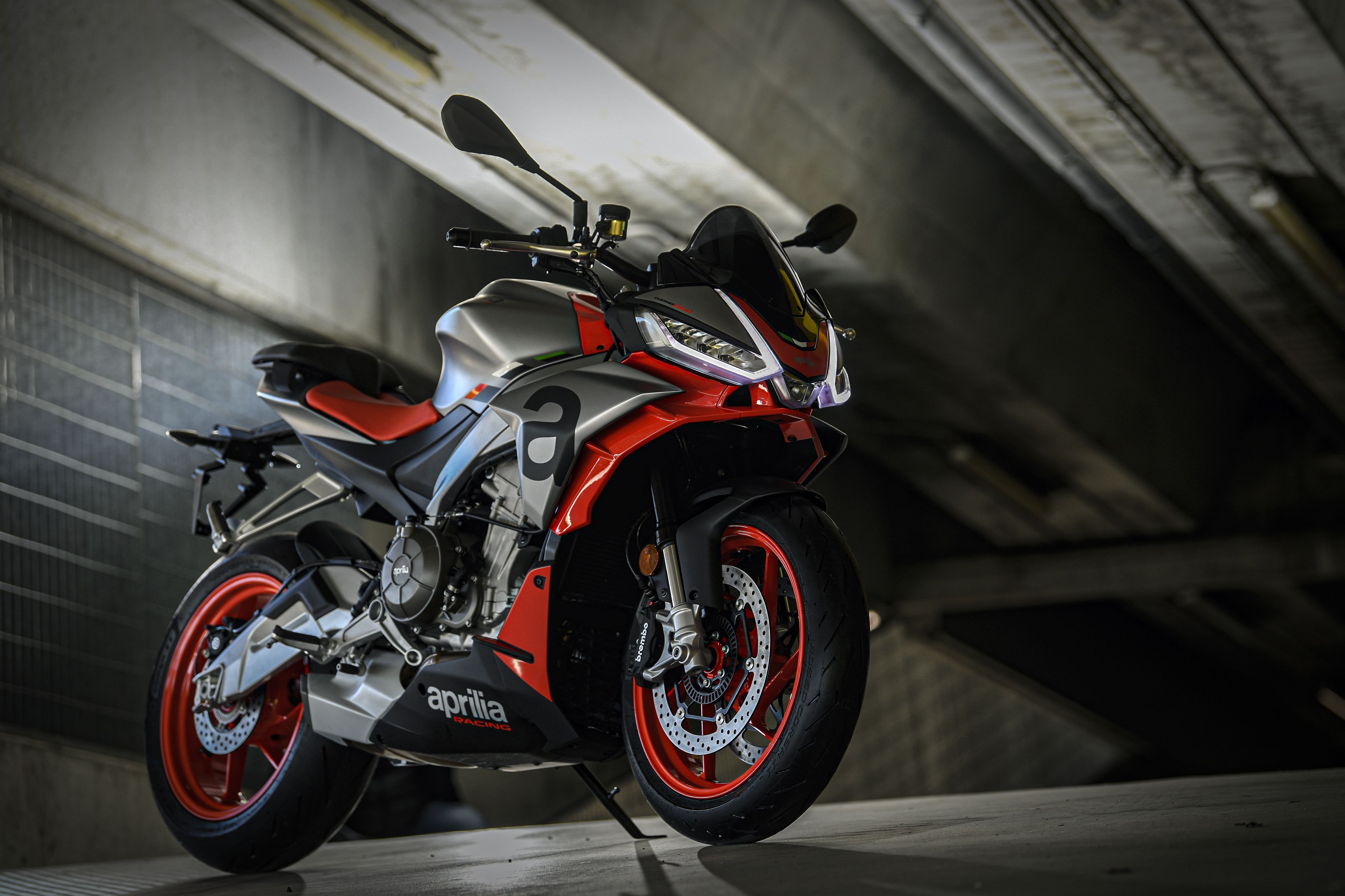 Aprilia Tuono 660, 2021