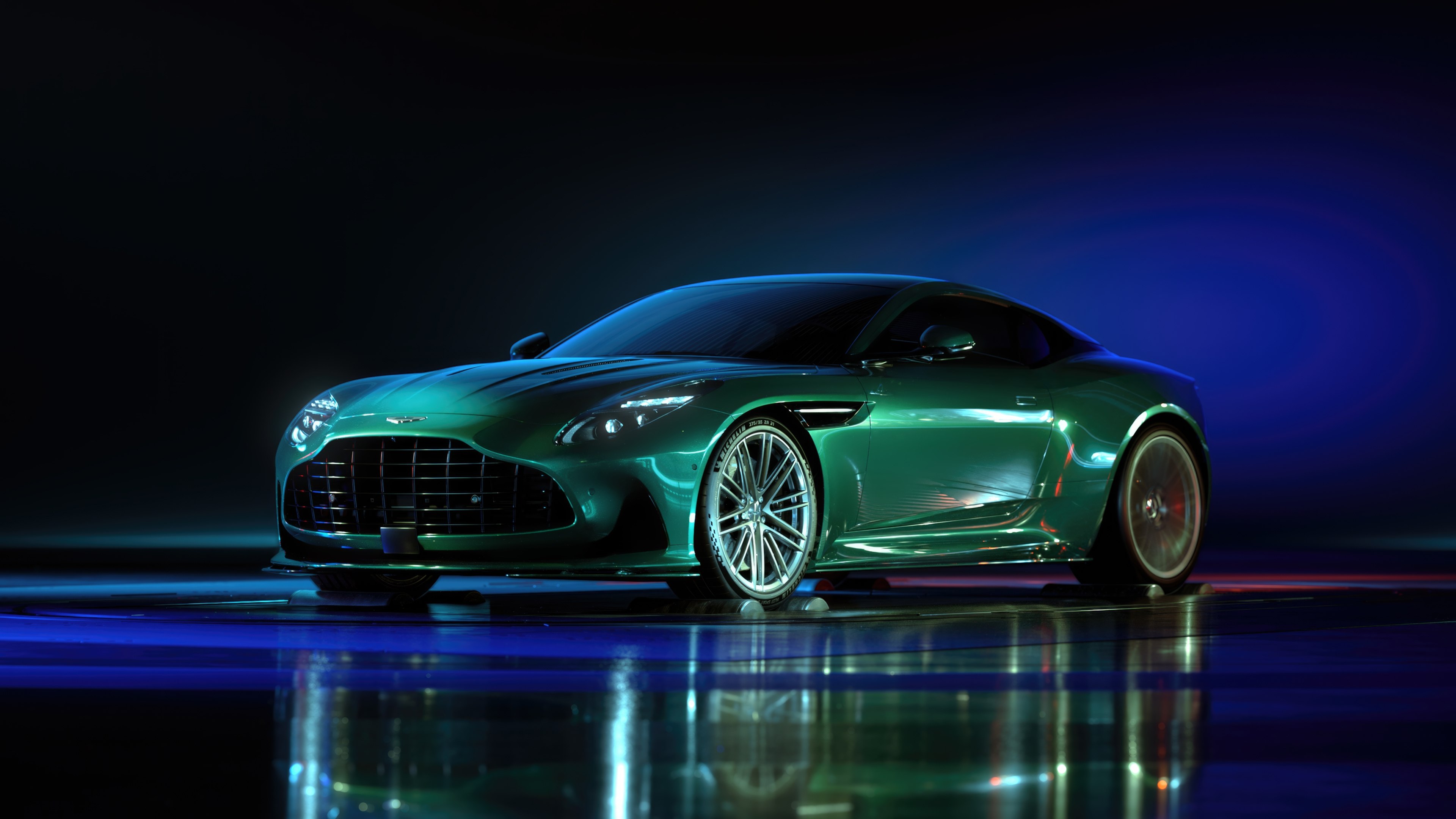 Aston Martin DB12, Super tourer, Carro verde, Carros esportivos, Reflexos