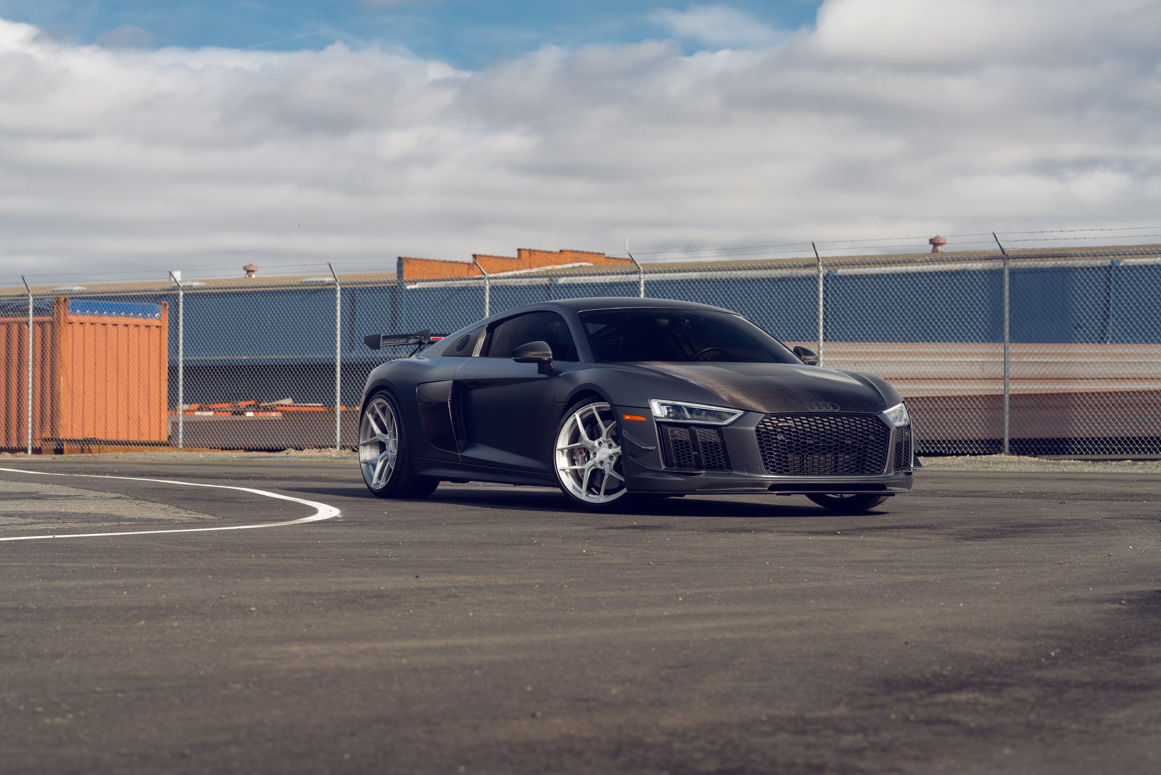 Audi R8, Carro esportivo