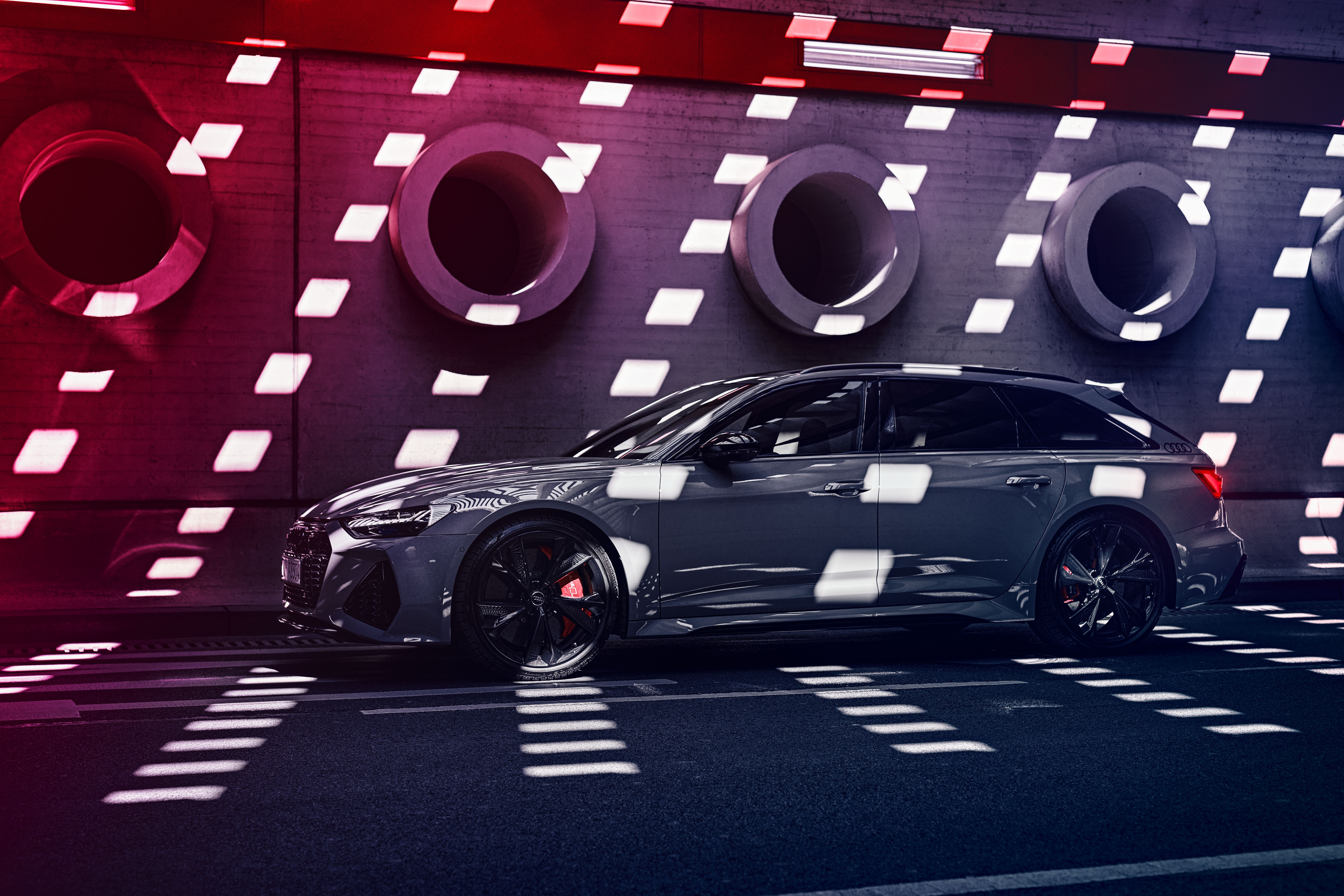 Audi RS 6 Avant, Perua, Carros de luxo