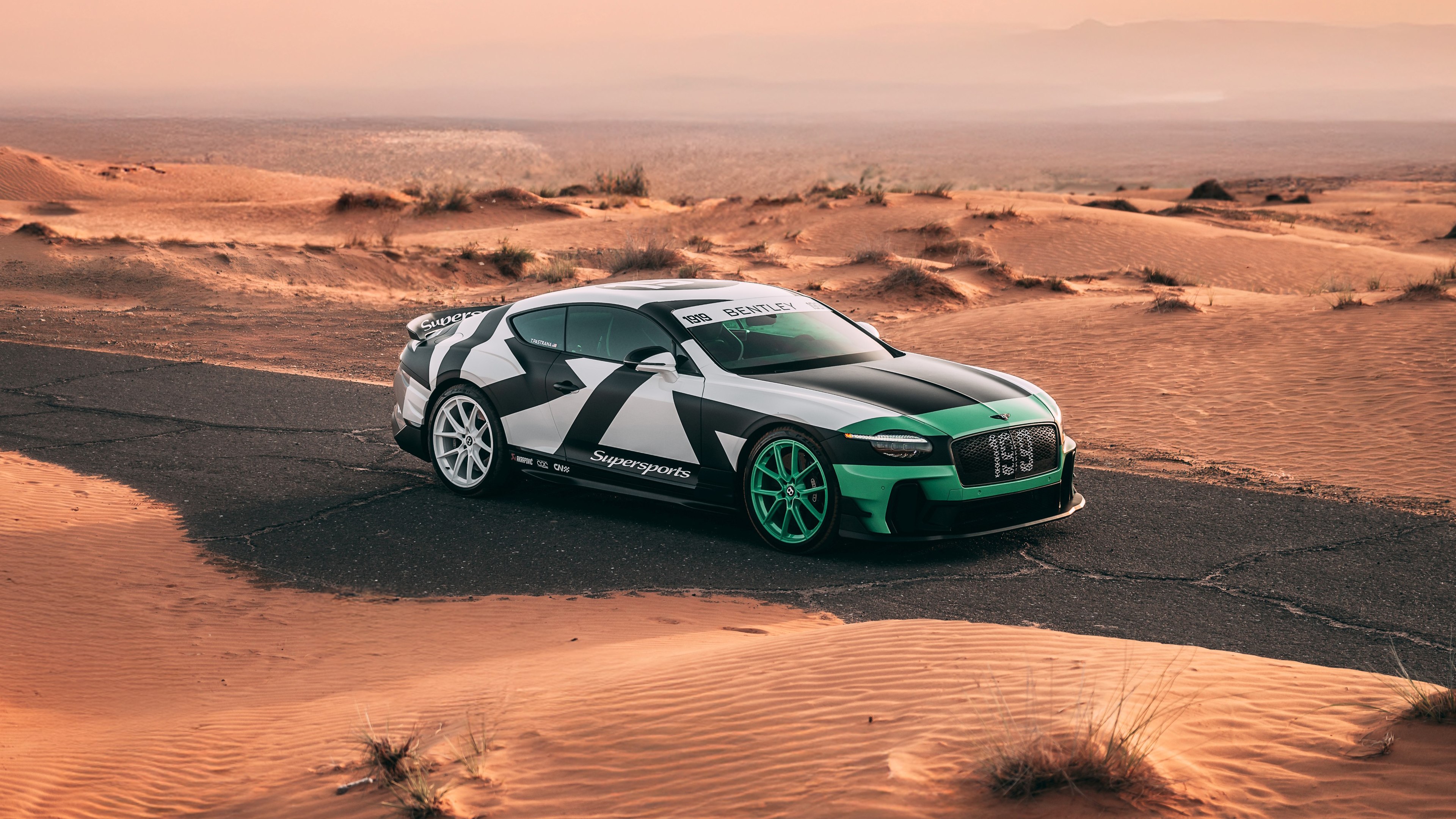 Bentley Continental GT Supersports Full Send, 2026, Deserto, Carro verde, Bentley Continental GT Supersports
