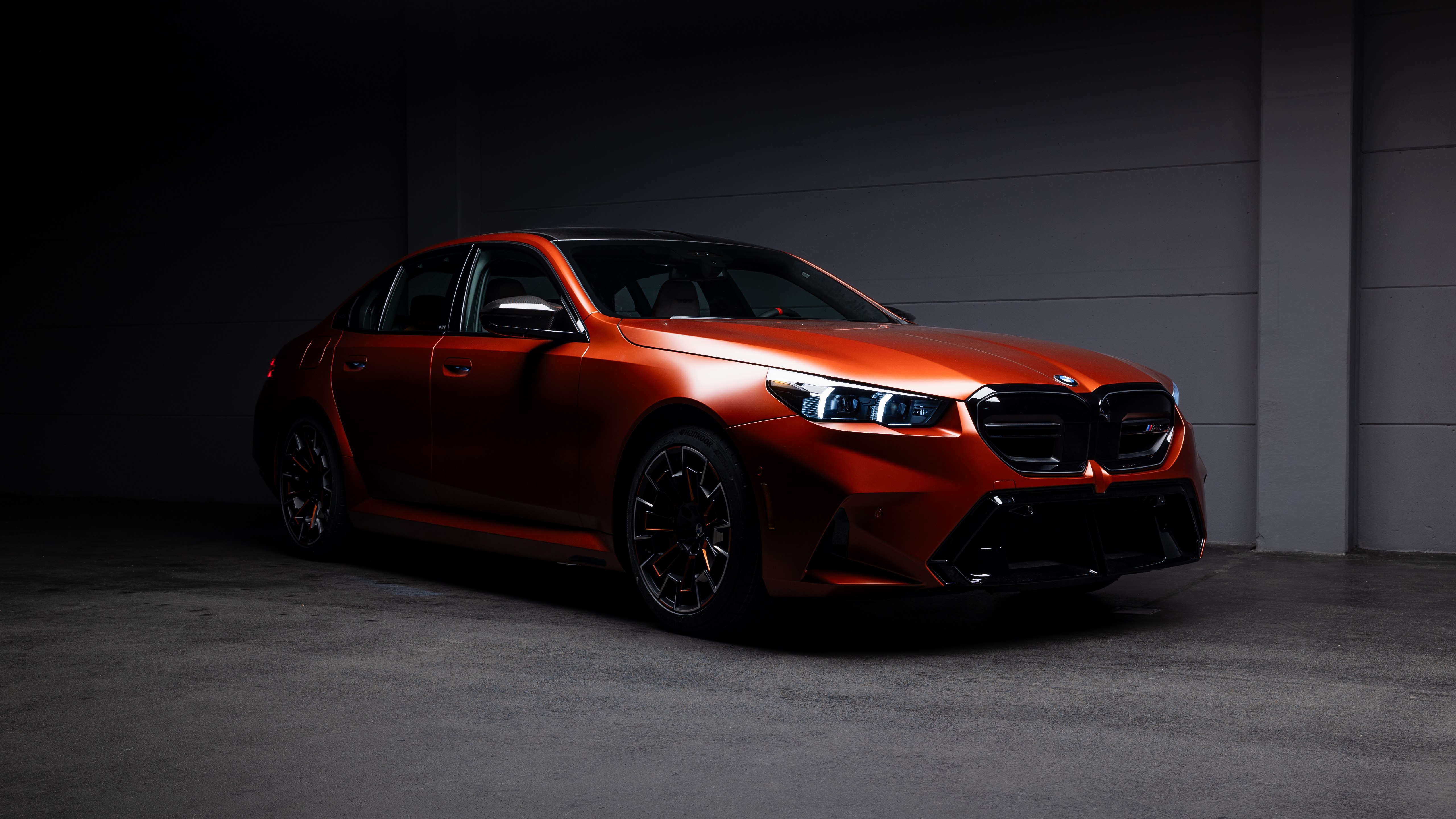 BMW M5, 2025, 5K