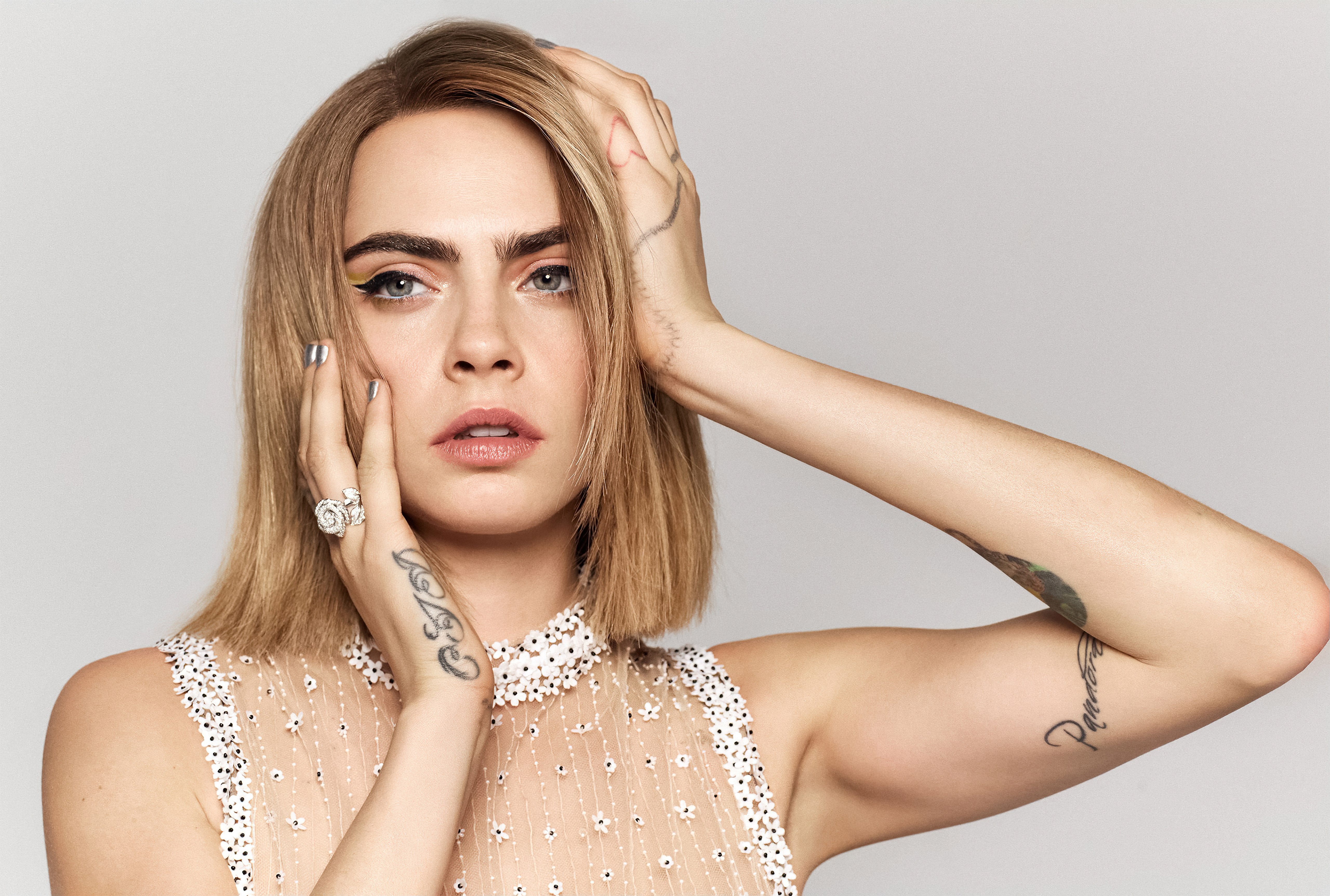 Cara Delevingne, Modelo inglesa, 2022, Ensaio fotográfico, 5K