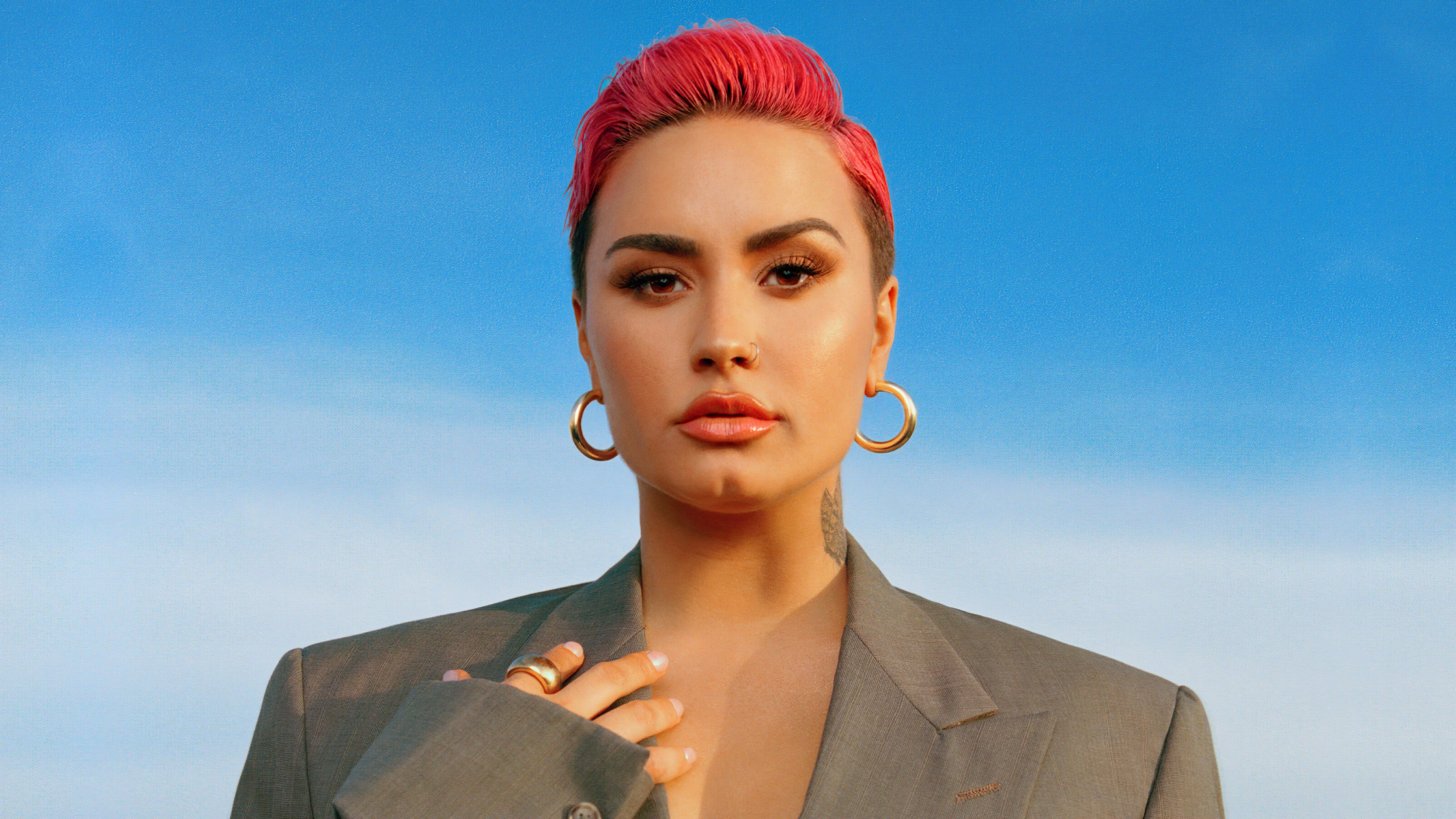 Demi Lovato, Retrato, Cantora americana