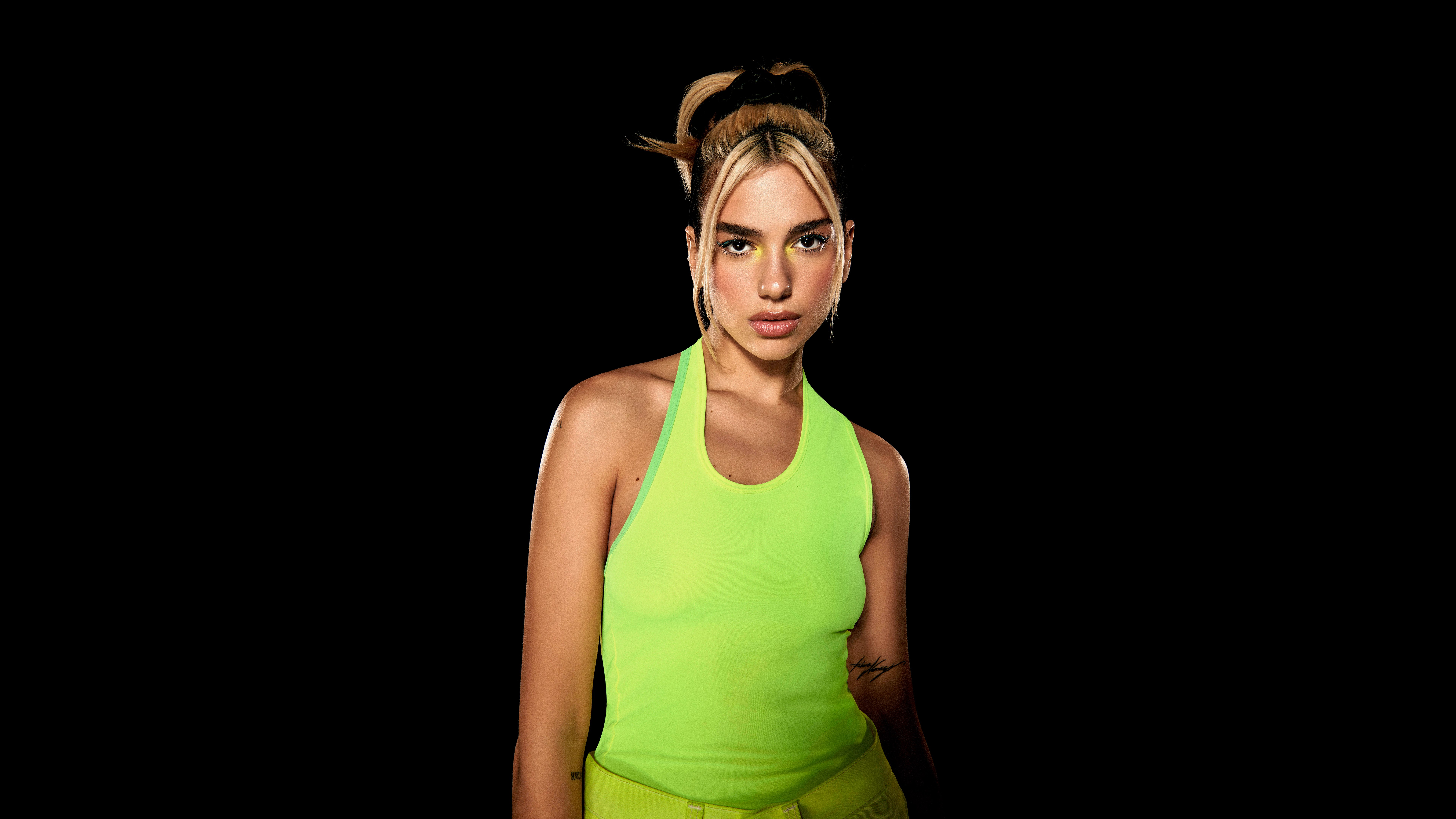 Dua Lipa, 8K, Fundo preto, 5K, AMOLED