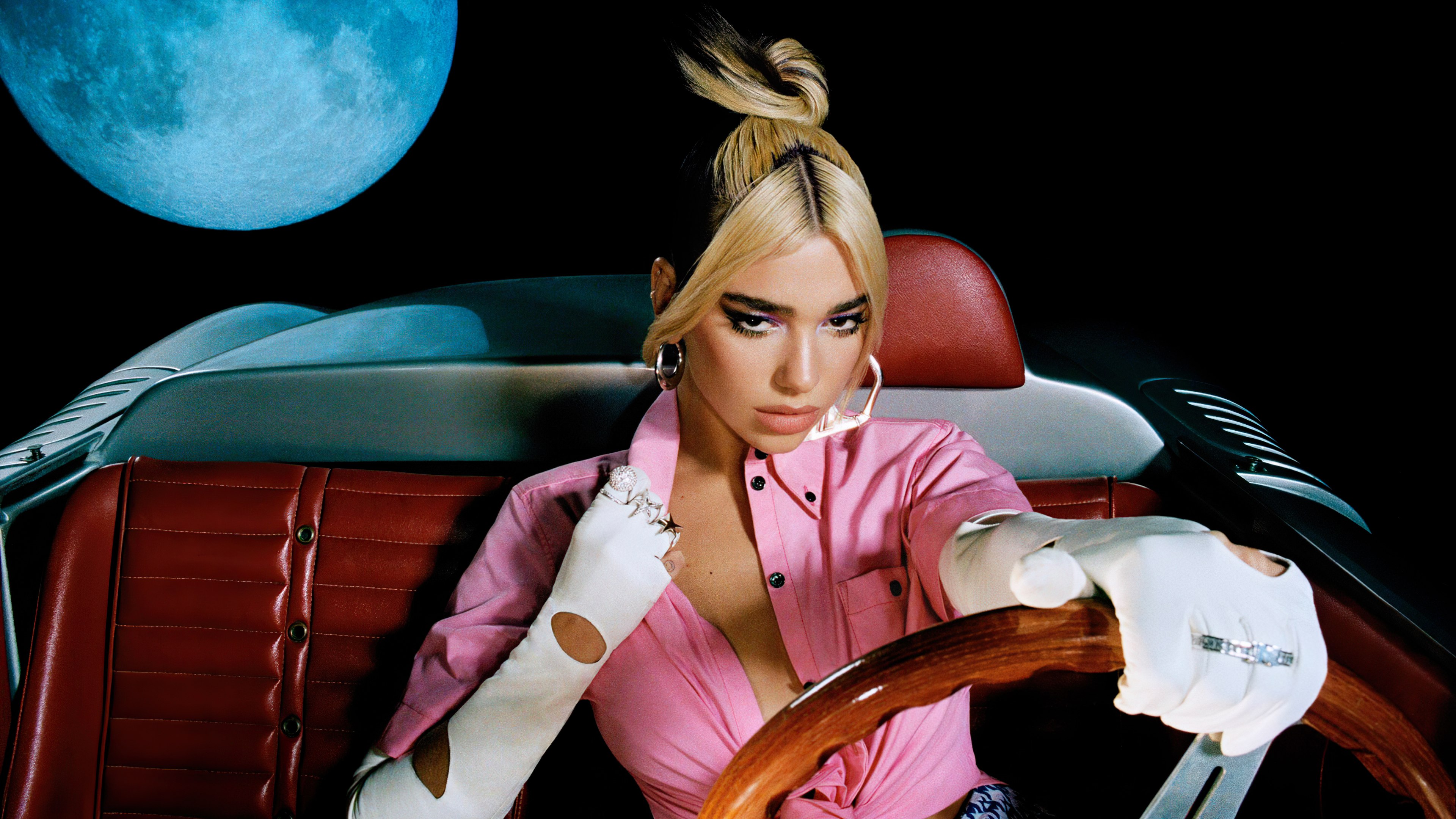 Dua Lipa, Future Nostalgia, Álbum pop, Cantora albanesa