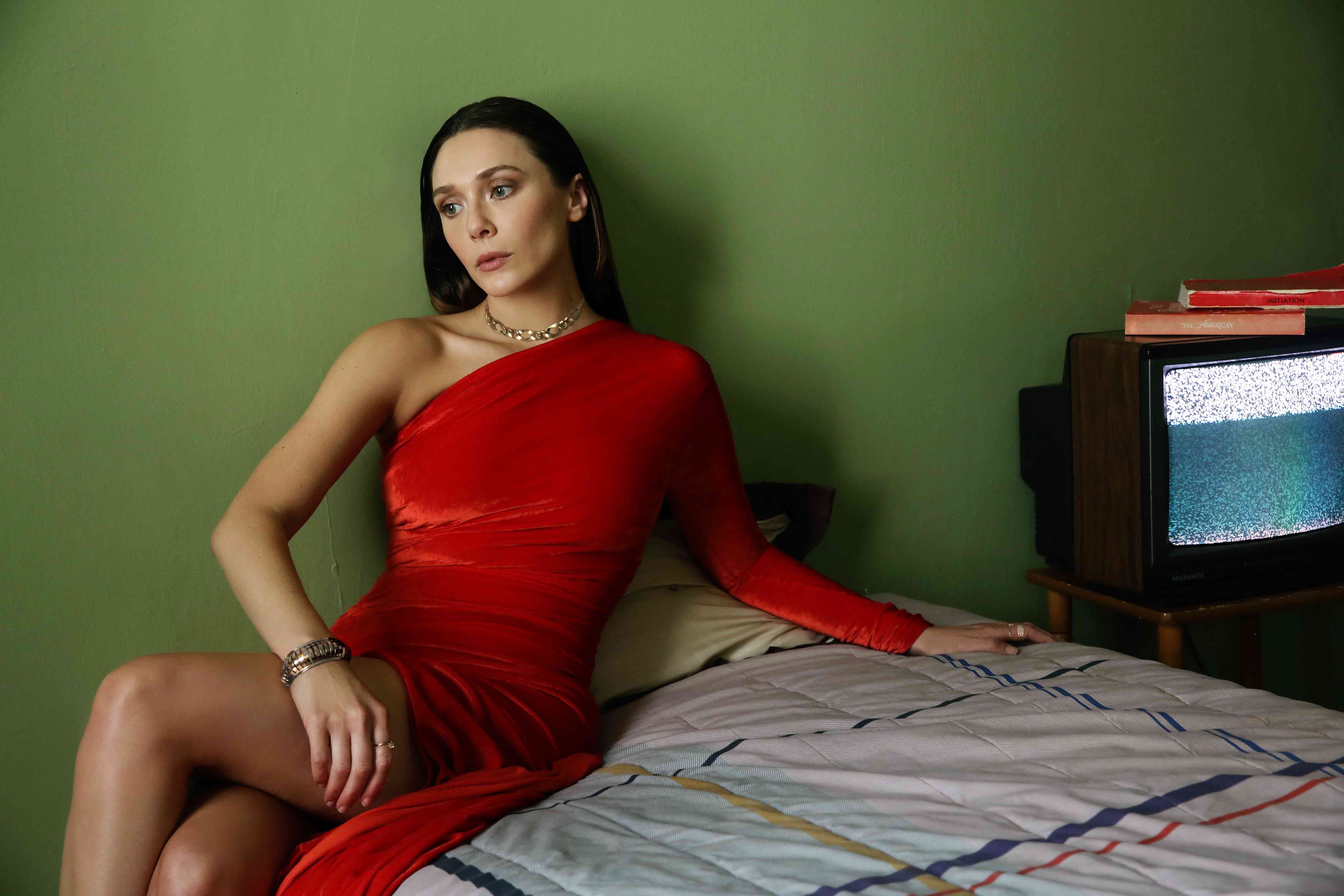 Elizabeth Olsen, Vestido vermelho, Atriz americana, 5K