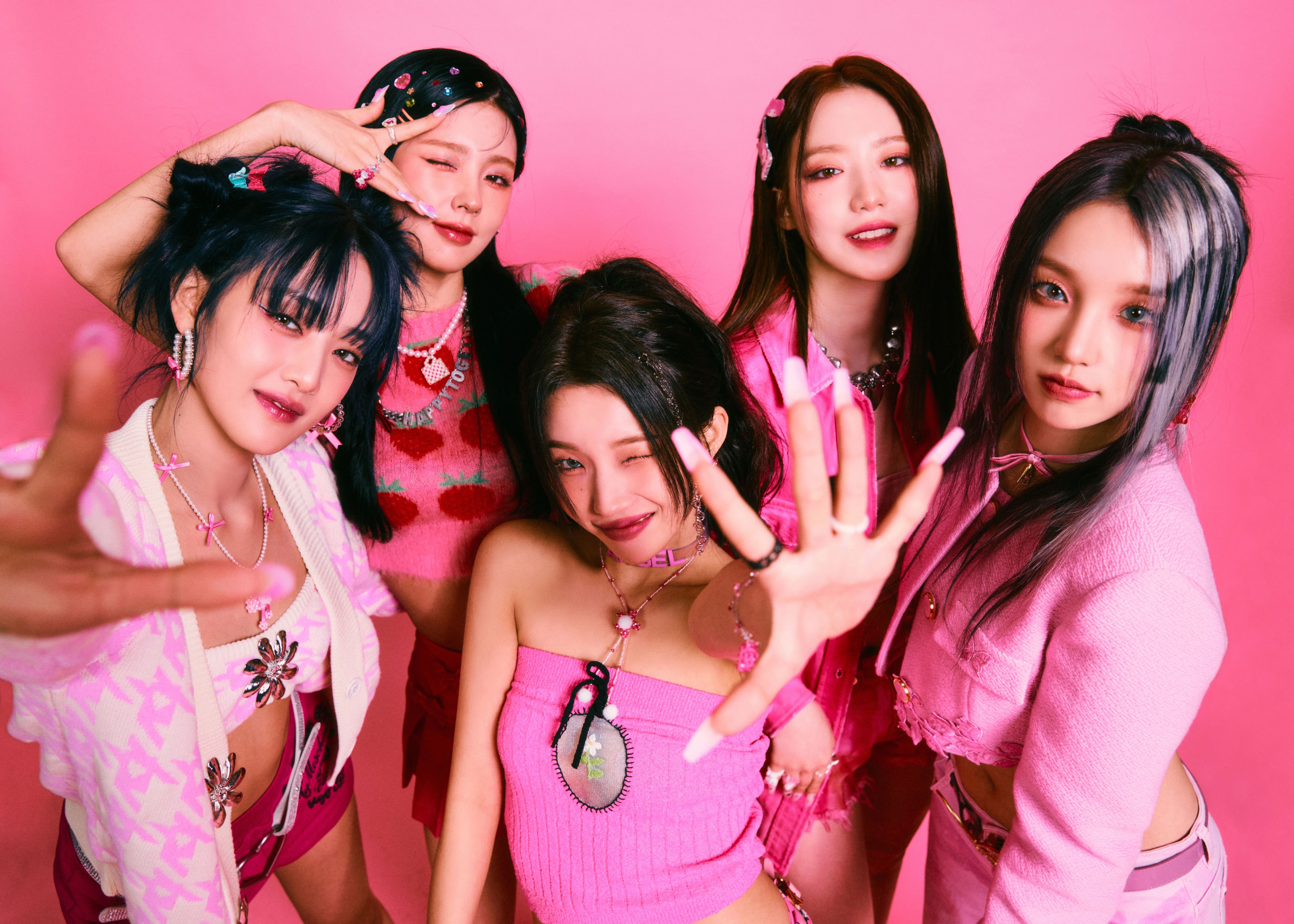 (G)I-dle, Estética rosa, 5K, Grupo feminino, Cantoras coreanas, Cantoras de K-pop, Yuqi, Minnie, Miyeon, Shuhua, Soojin, Soyeon, Fundo rosa
