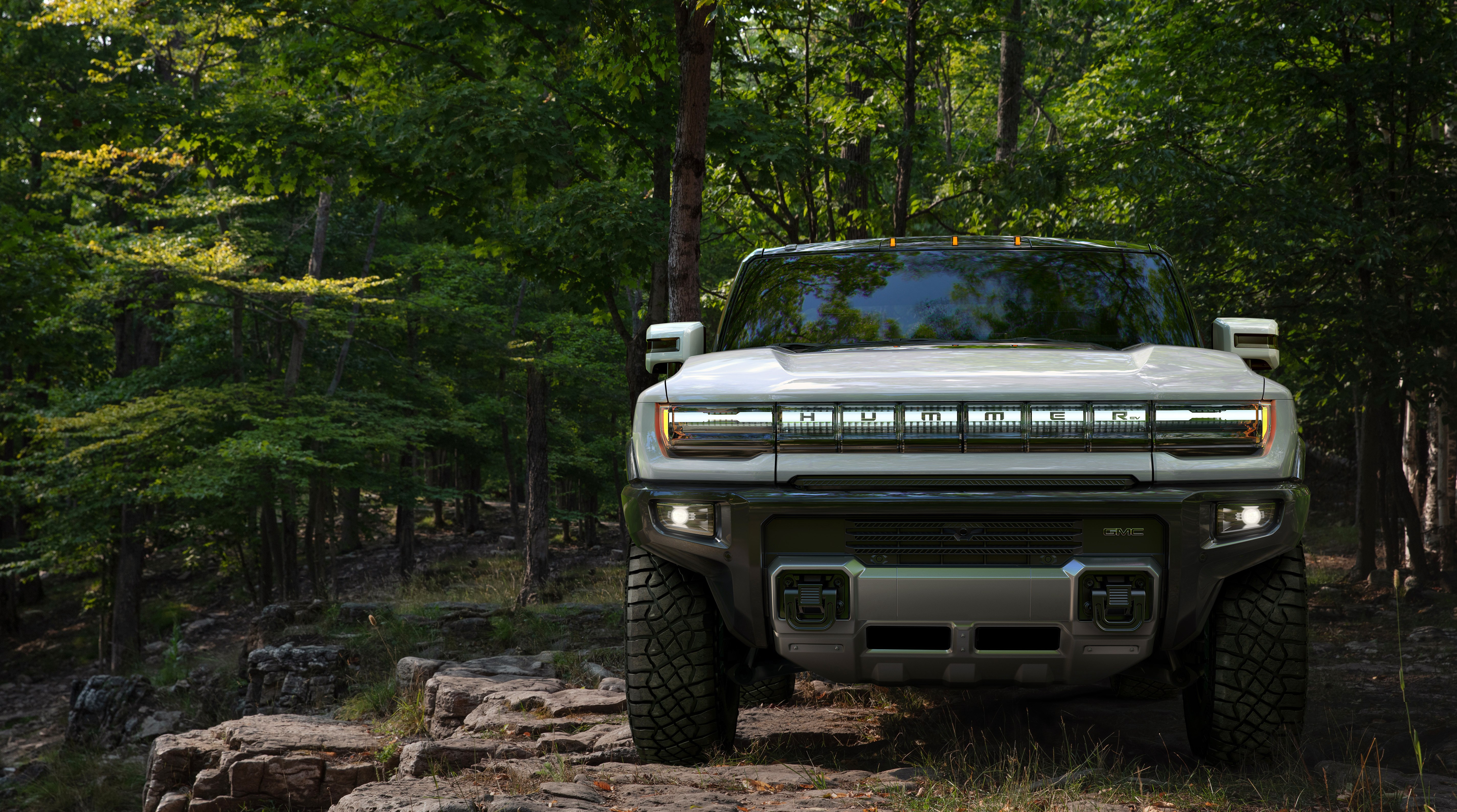 GMC Hummer EV, SUV elétrico, Caminhões elétricos, SUV de luxo, Floresta, 2022, 5K
