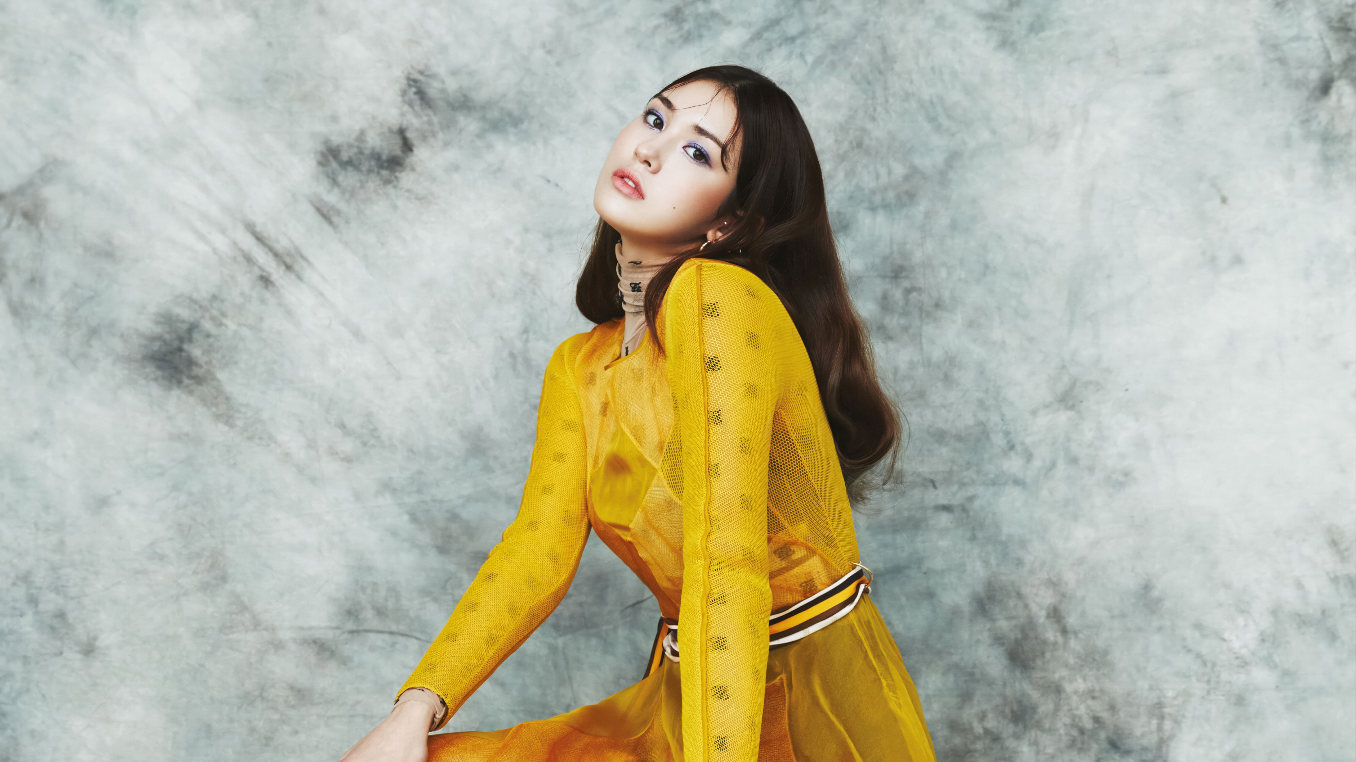Jeon Somi, Legend Magazine, 5K, Vestido amarelo, Moda de luxo, Retrato