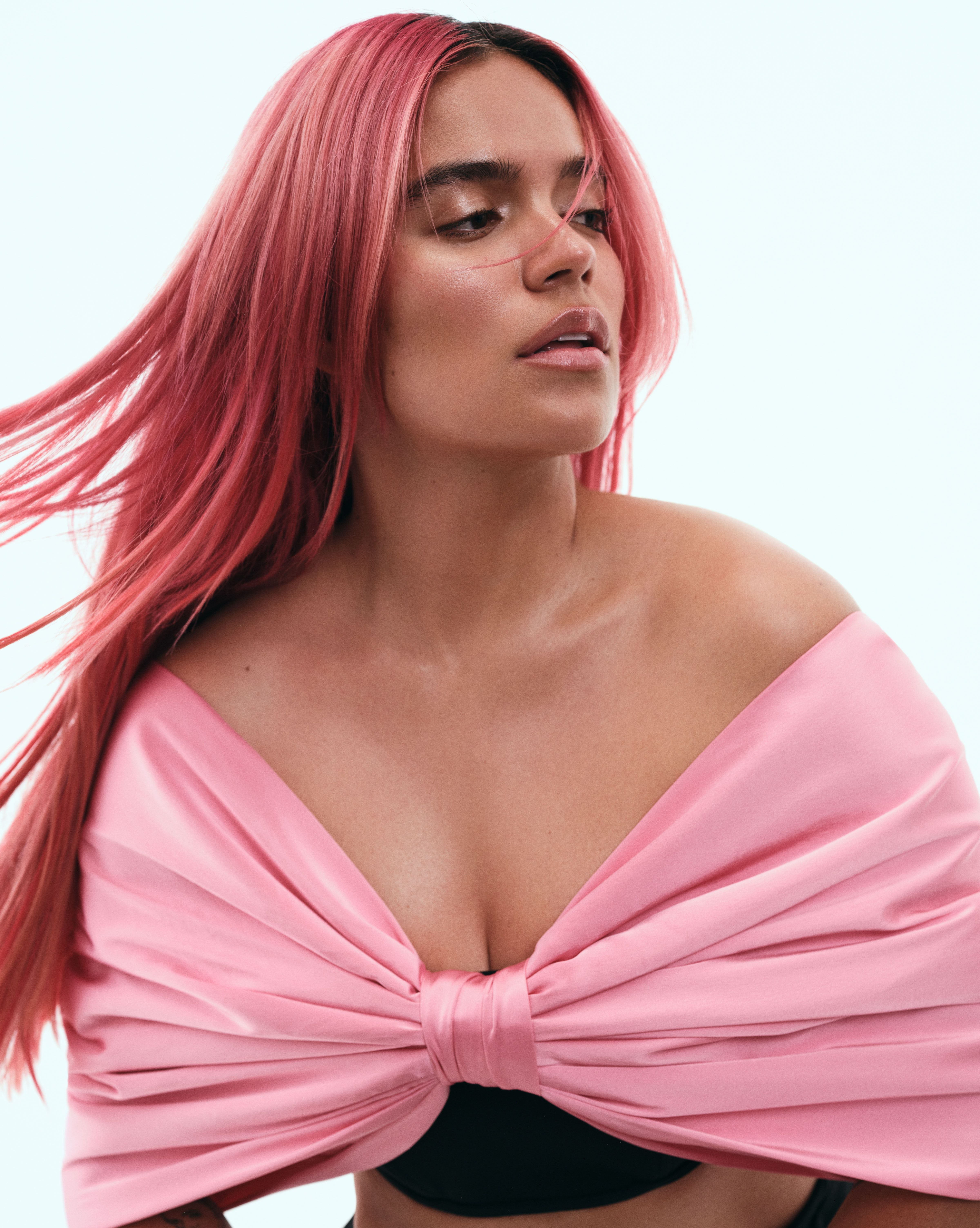 Karol G, Retrato, 5K, Cantora colombiana