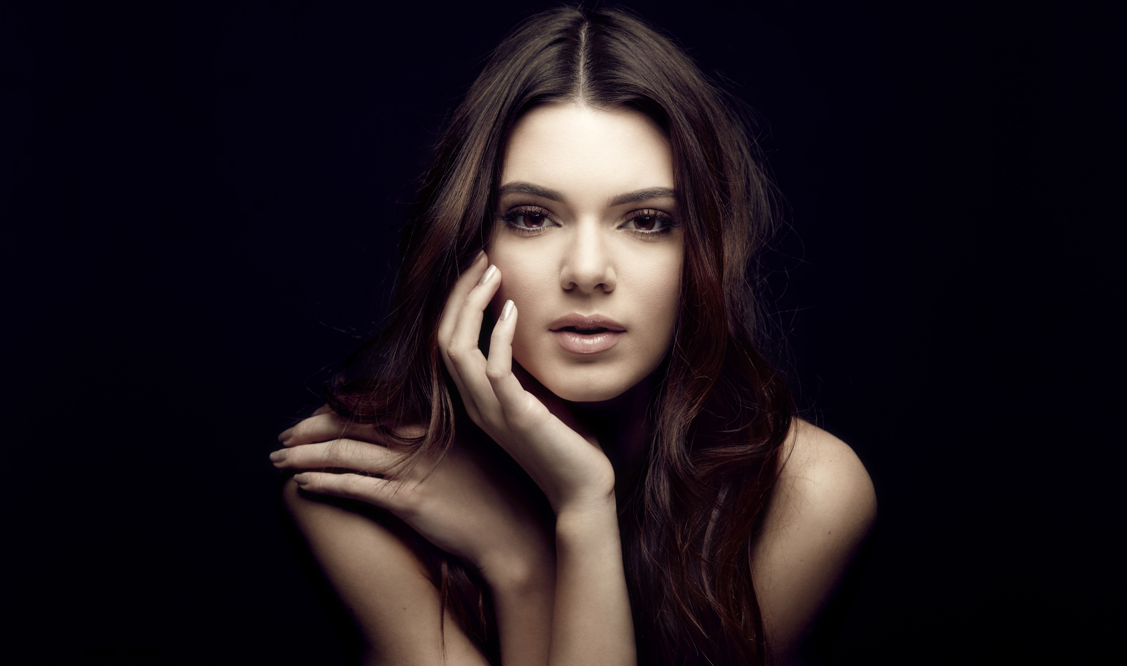 Kendall Jenner, AMOLED, Modelo americana, Retrato, Fundo preto