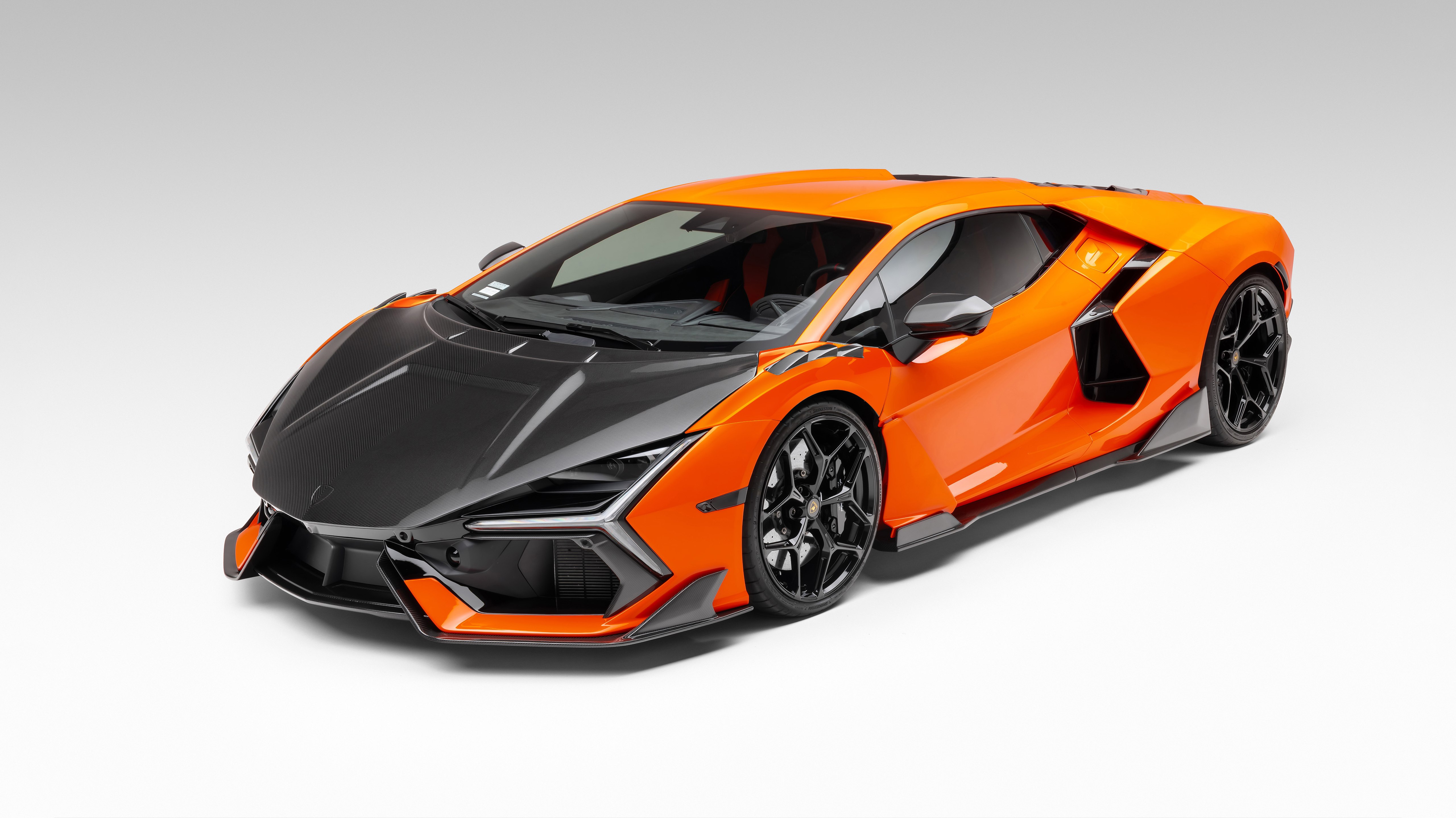 Lamborghini Revuelto, Fibra de carbono, 5K, Fundo branco