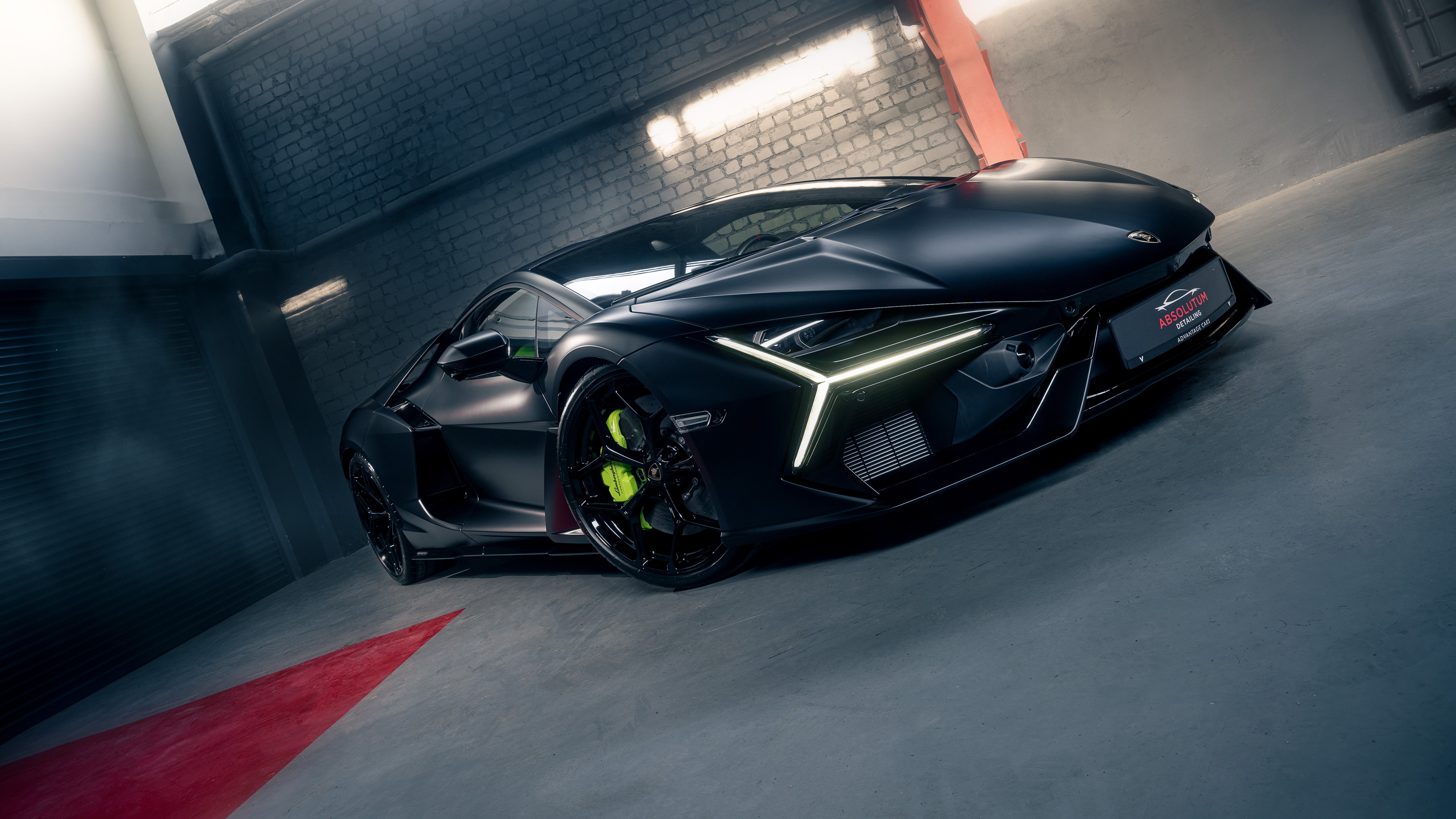 Lamborghini Revuelto, Garagem, Preto fosco, 5K