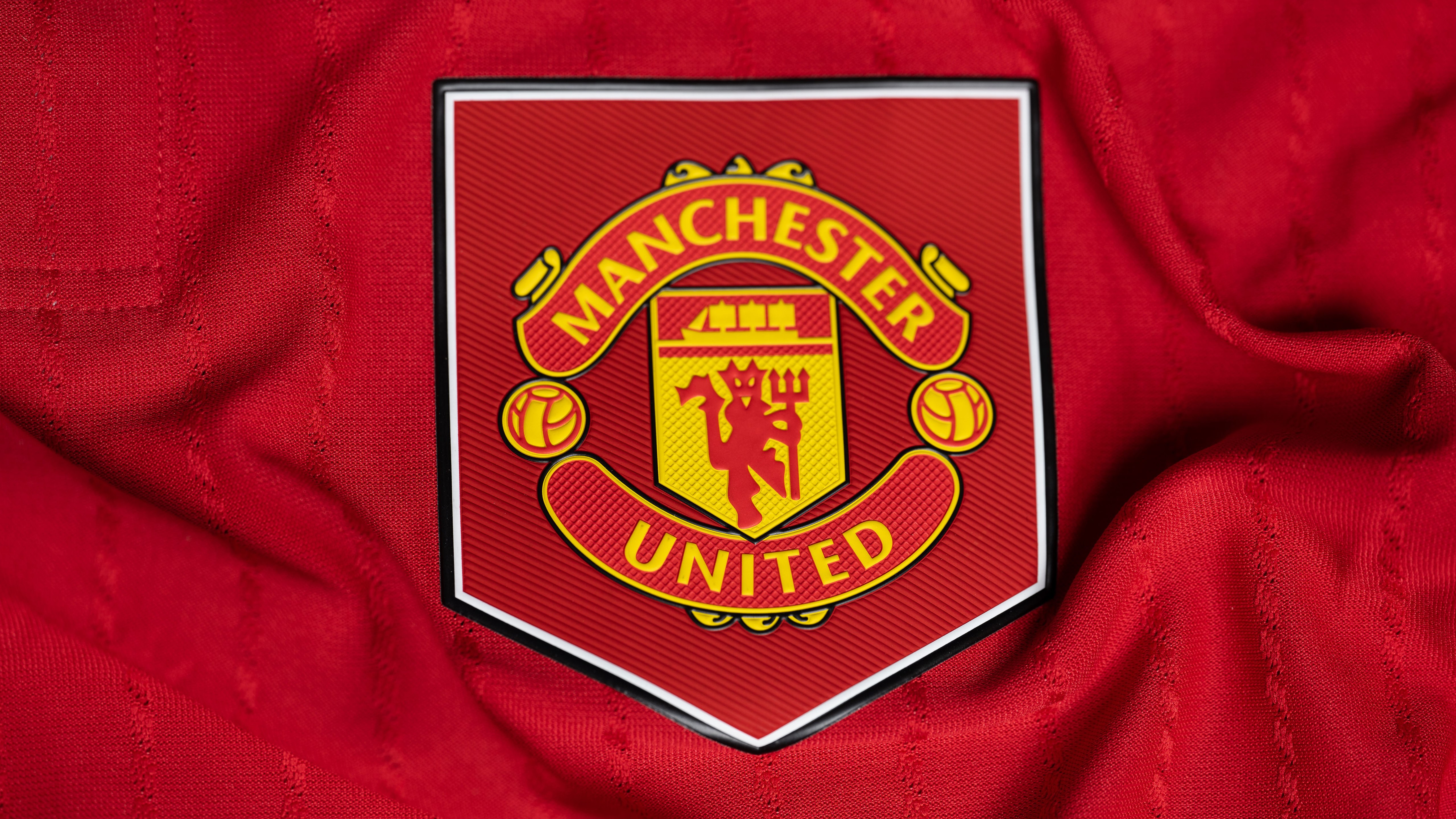 Manchester United, 5K, Clube de futebol, Fundo vermelho, Logo