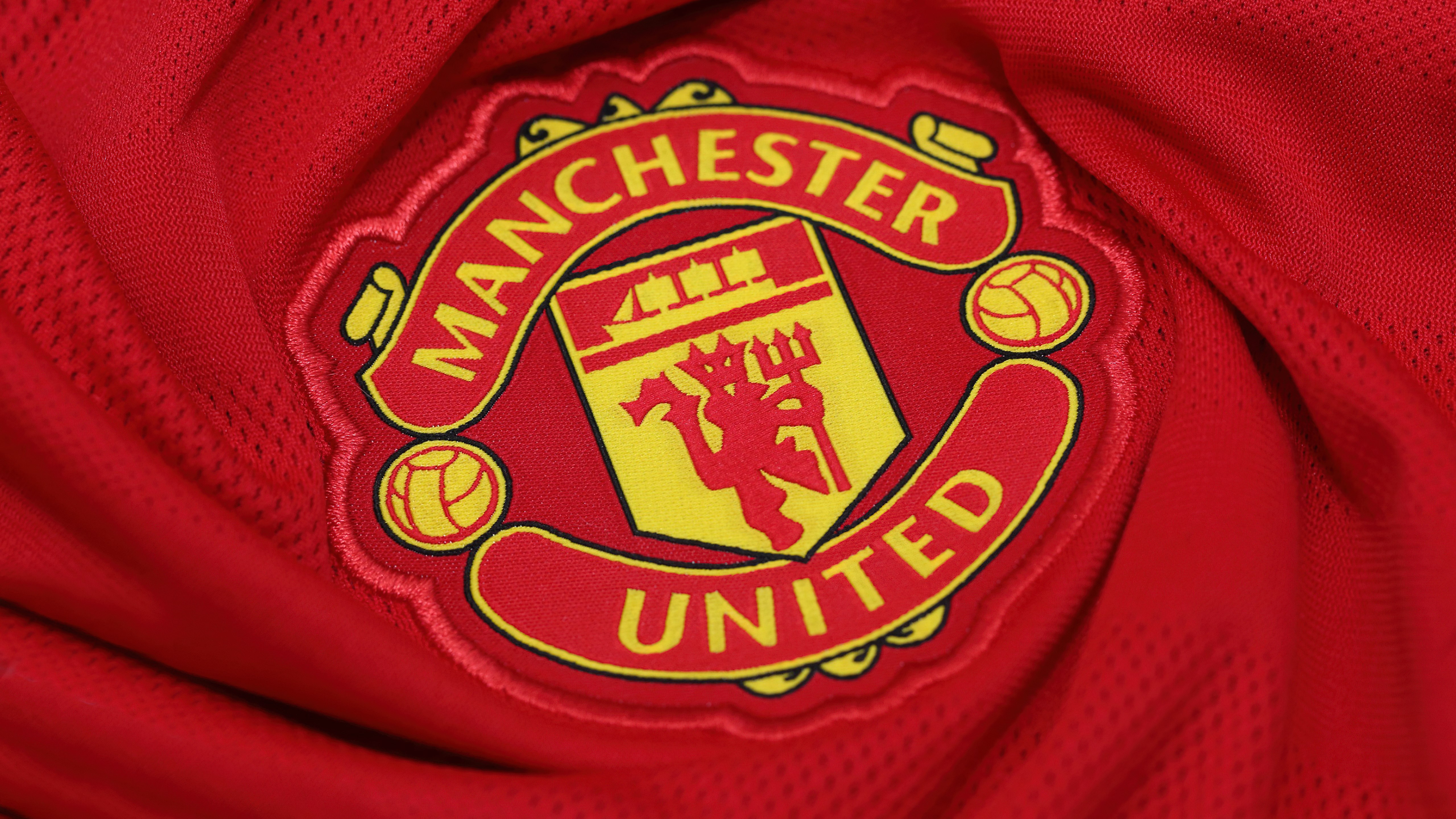 Manchester United, 5K, Fundo vermelho, Clube de futebol, Logo