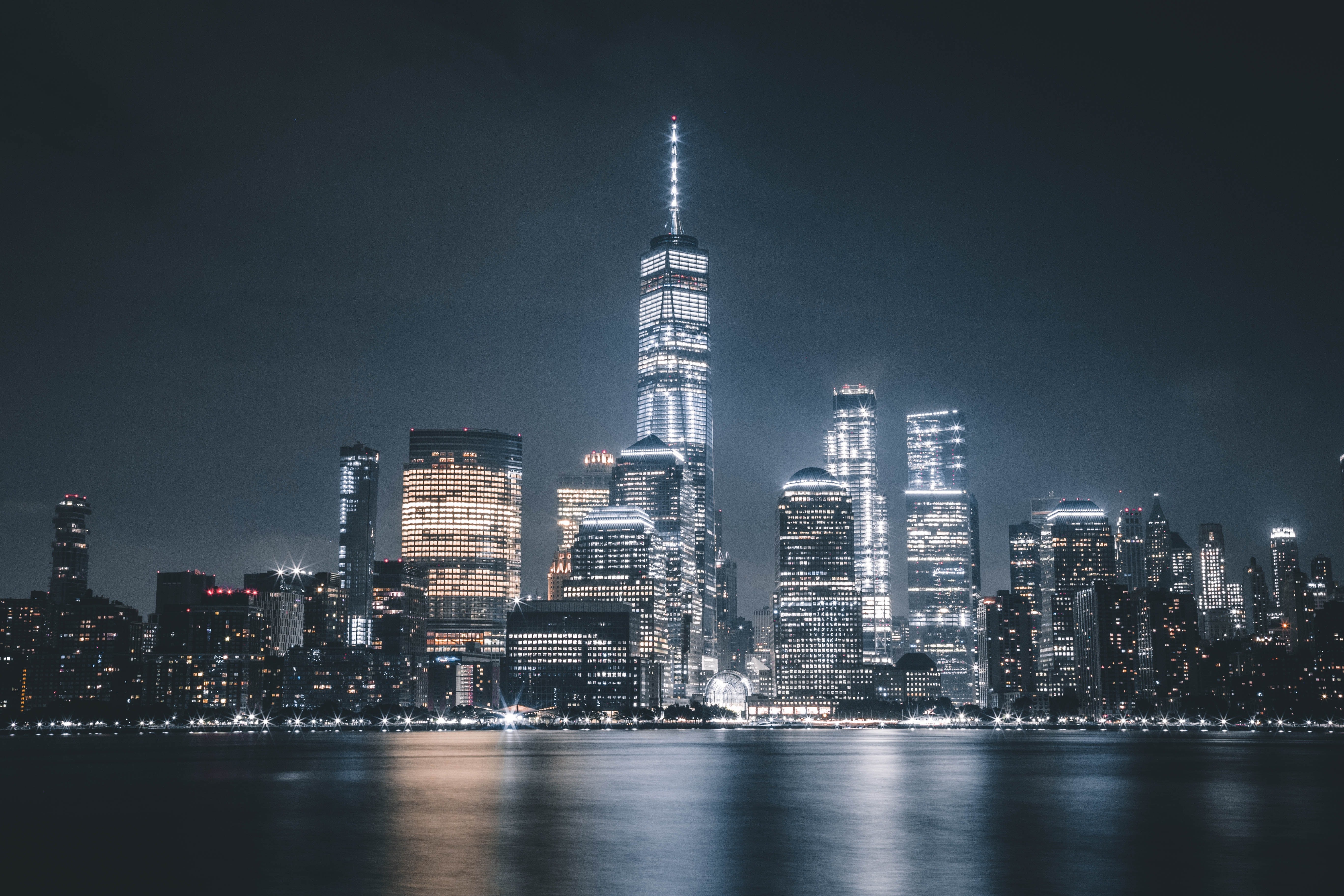 Manhattan, One World Trade Center, Freedom Tower, Nova York, Noite, Paisagem urbana, Luzes da cidade, 5K