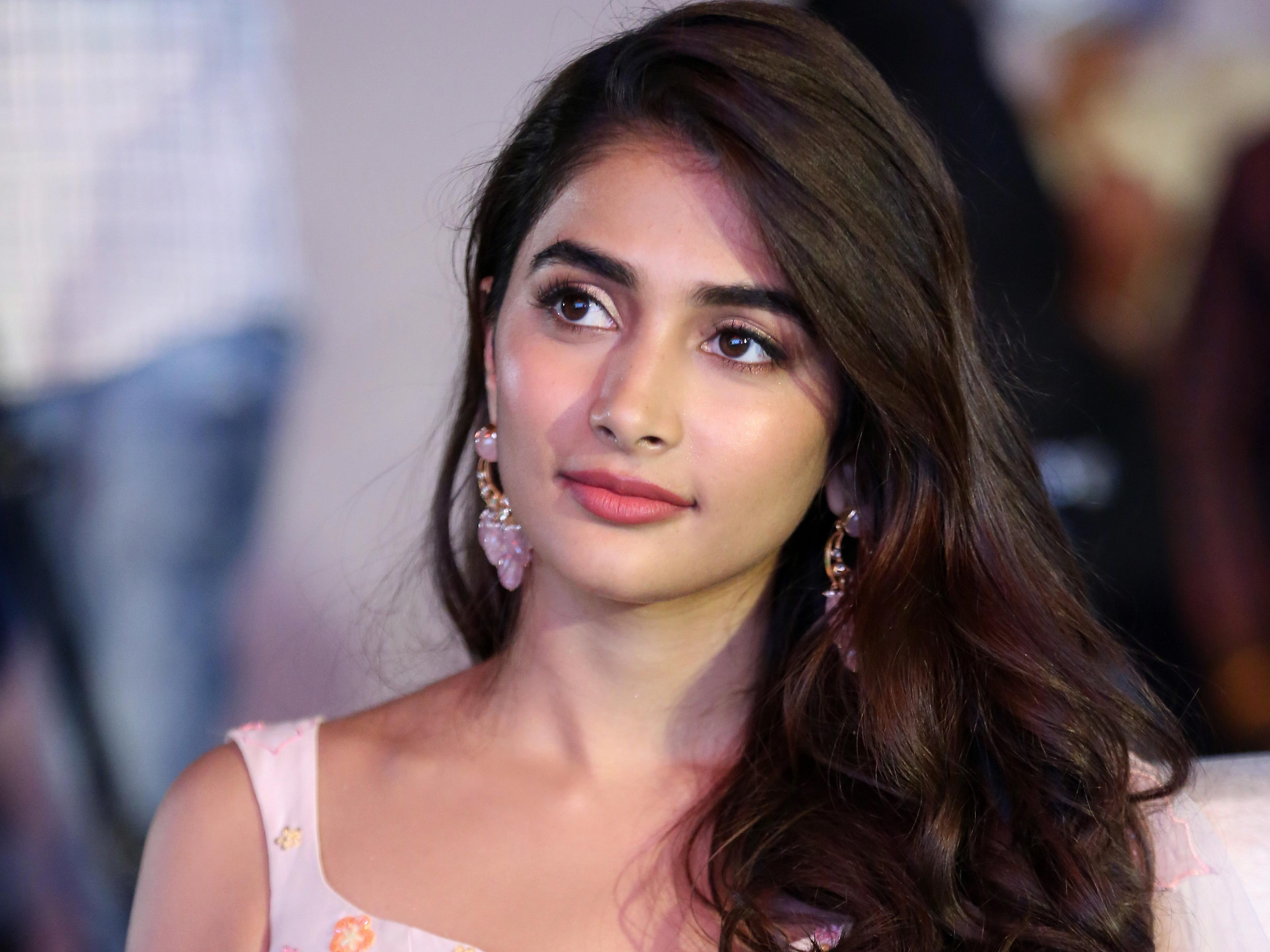 Pooja Hegde, Atriz de Bollywood, Retrato, Atriz indiana, Atriz linda