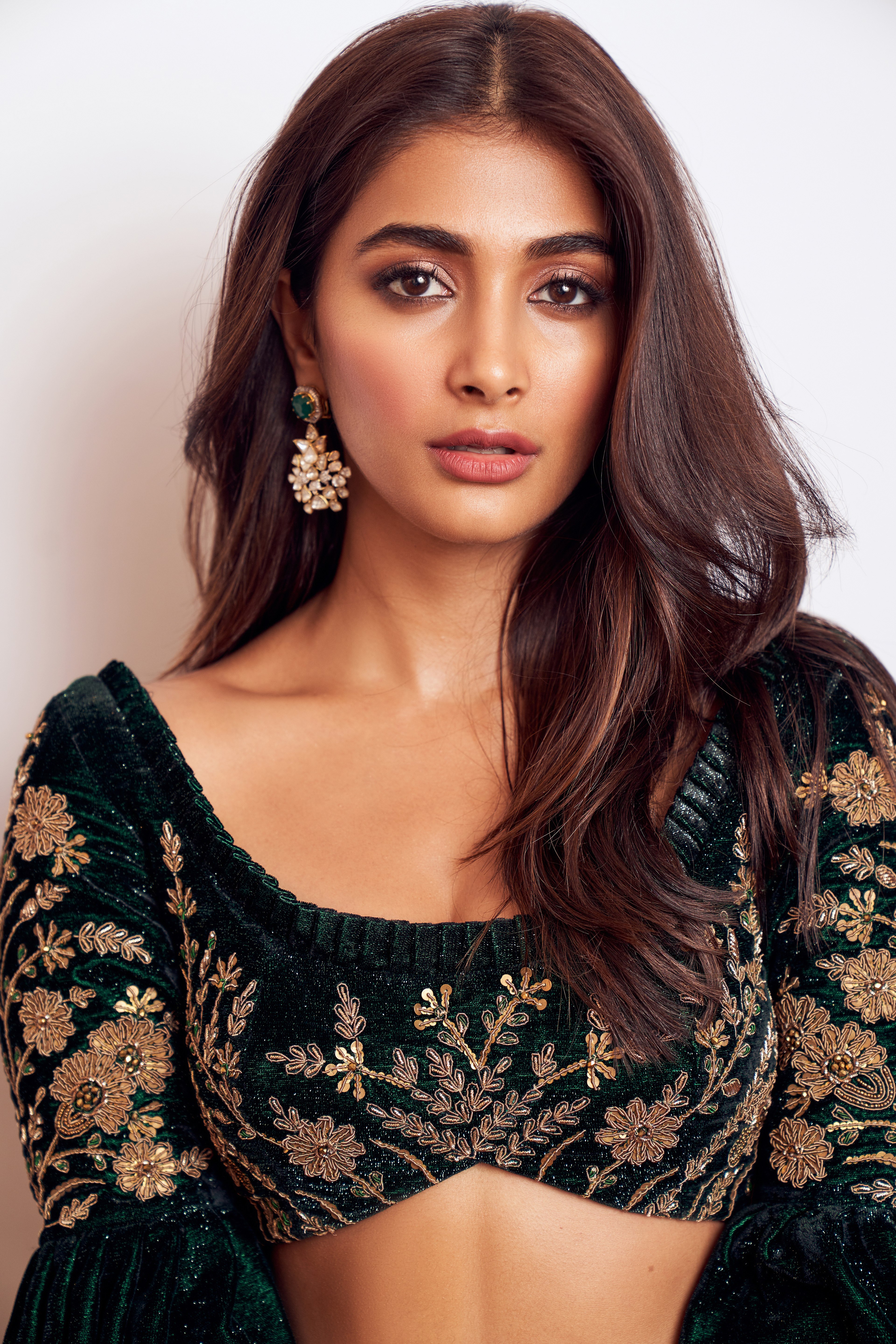 Pooja Hegde, Atriz indiana, Atriz de Bollywood, Retrato, MAXIM