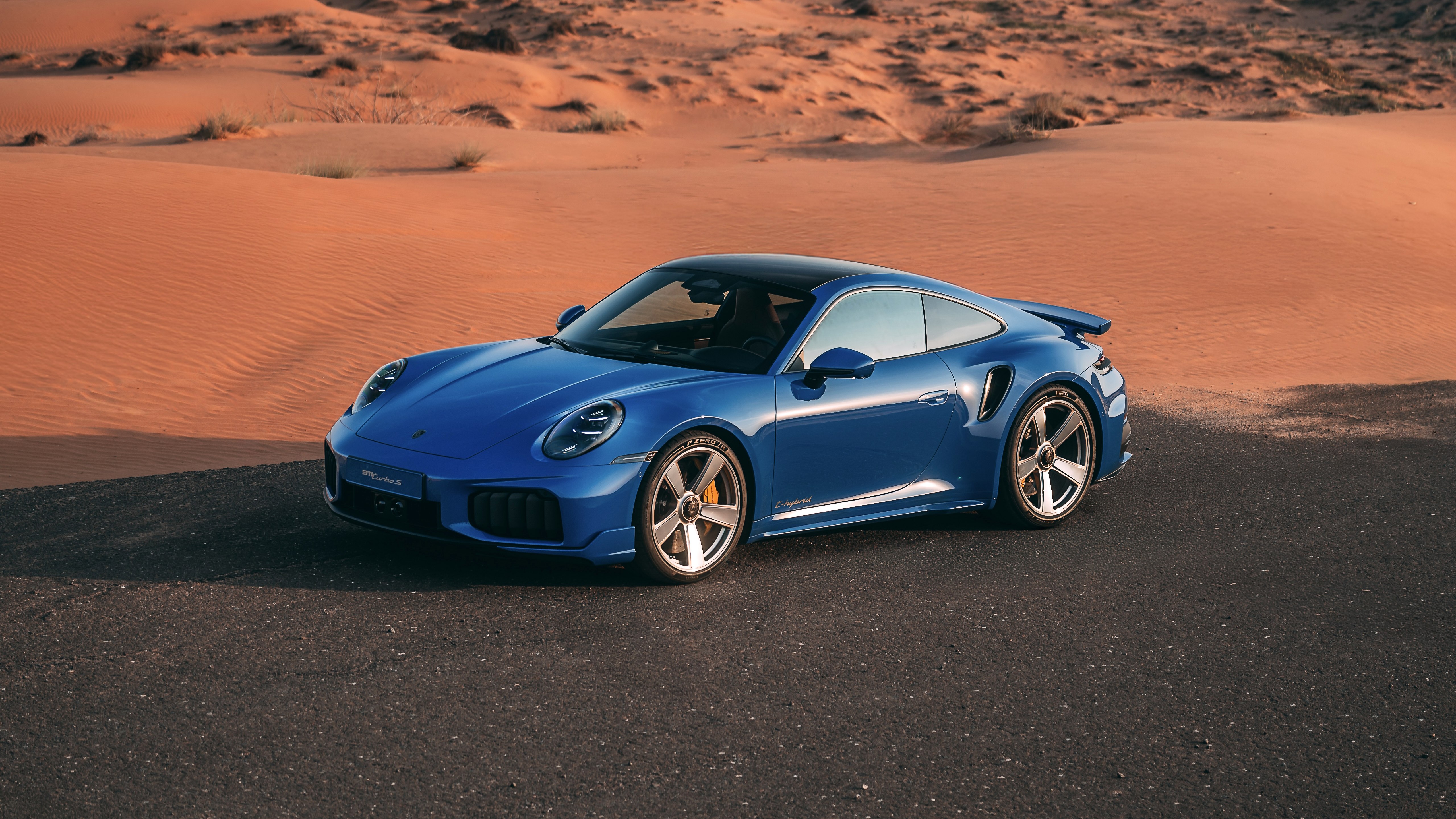 Porsche 911 Turbo S, 2026, 5K, Deserto