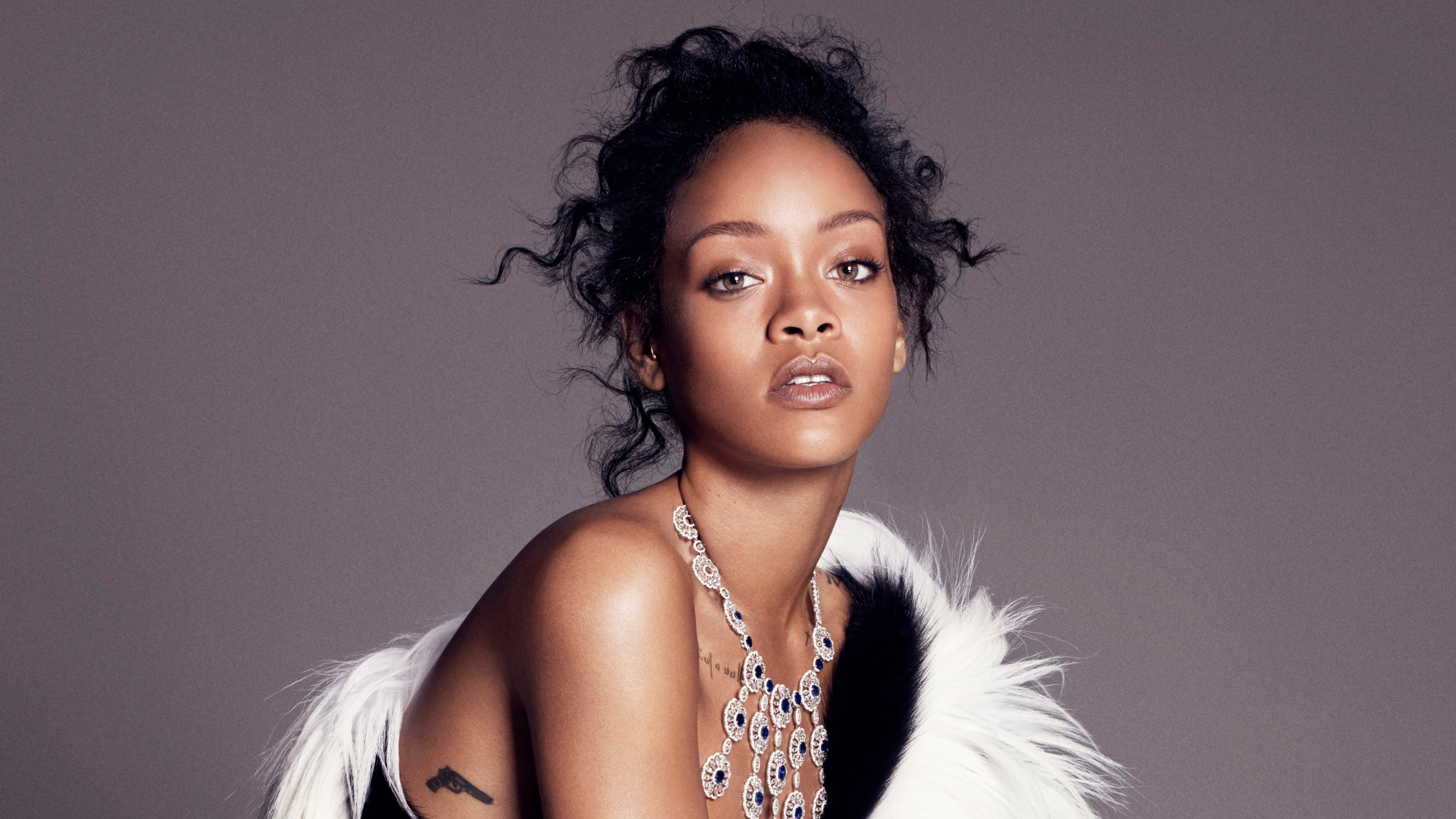 Rihanna, Cantora barbadiana