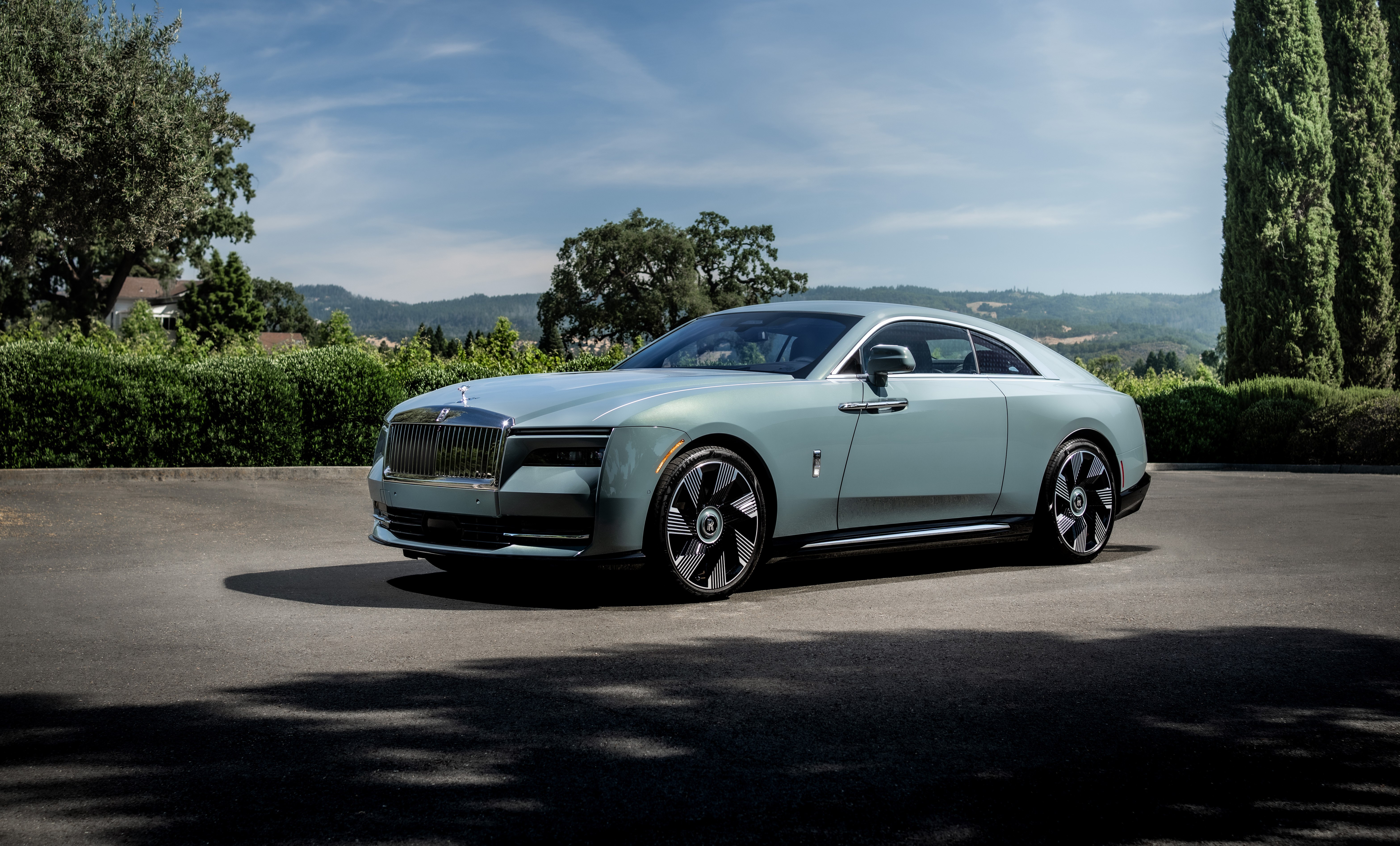 Rolls-Royce Spectre, Carros elétricos, 2024