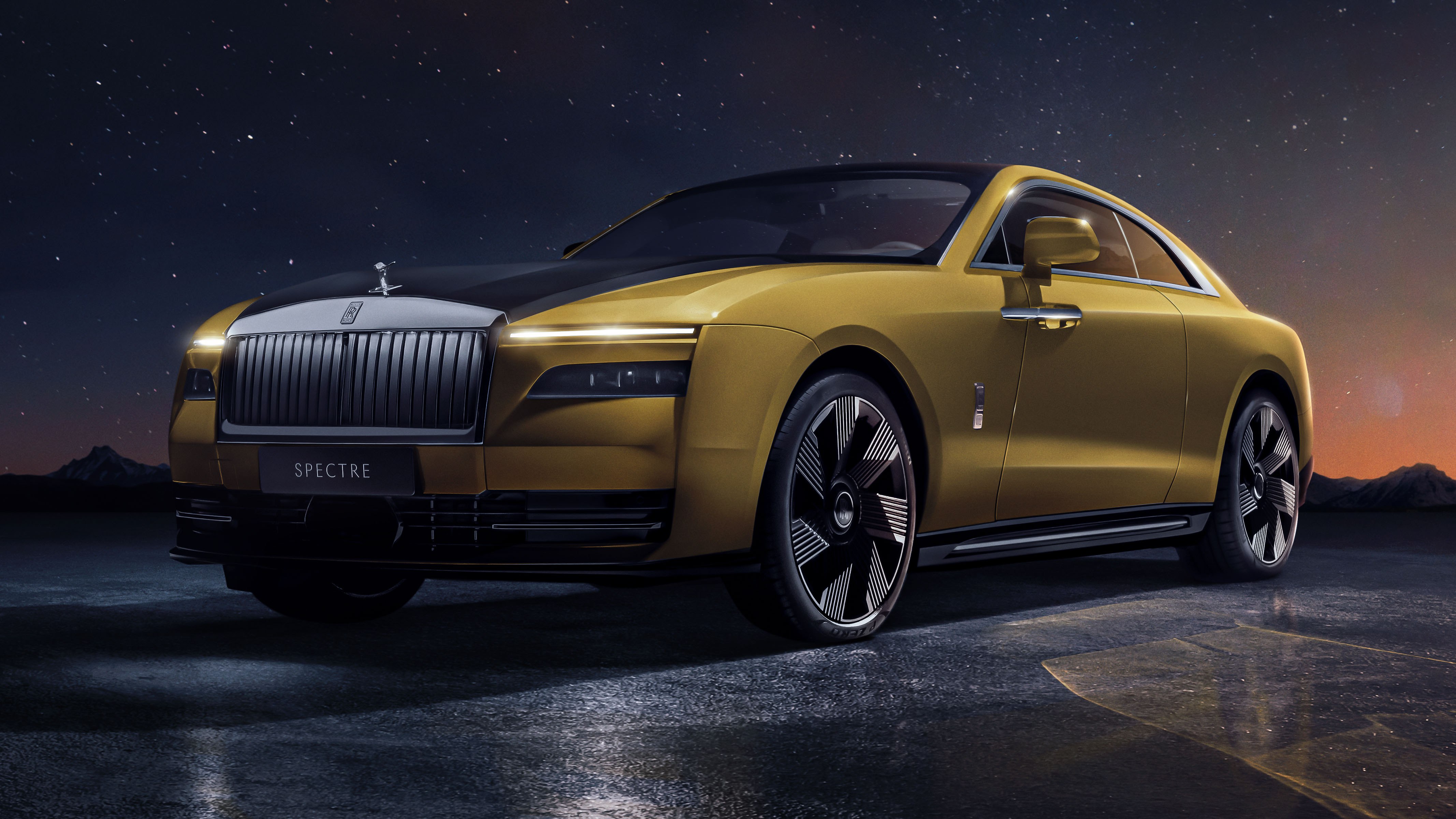 Rolls-Royce Spectre, Carros elétricos de luxo
