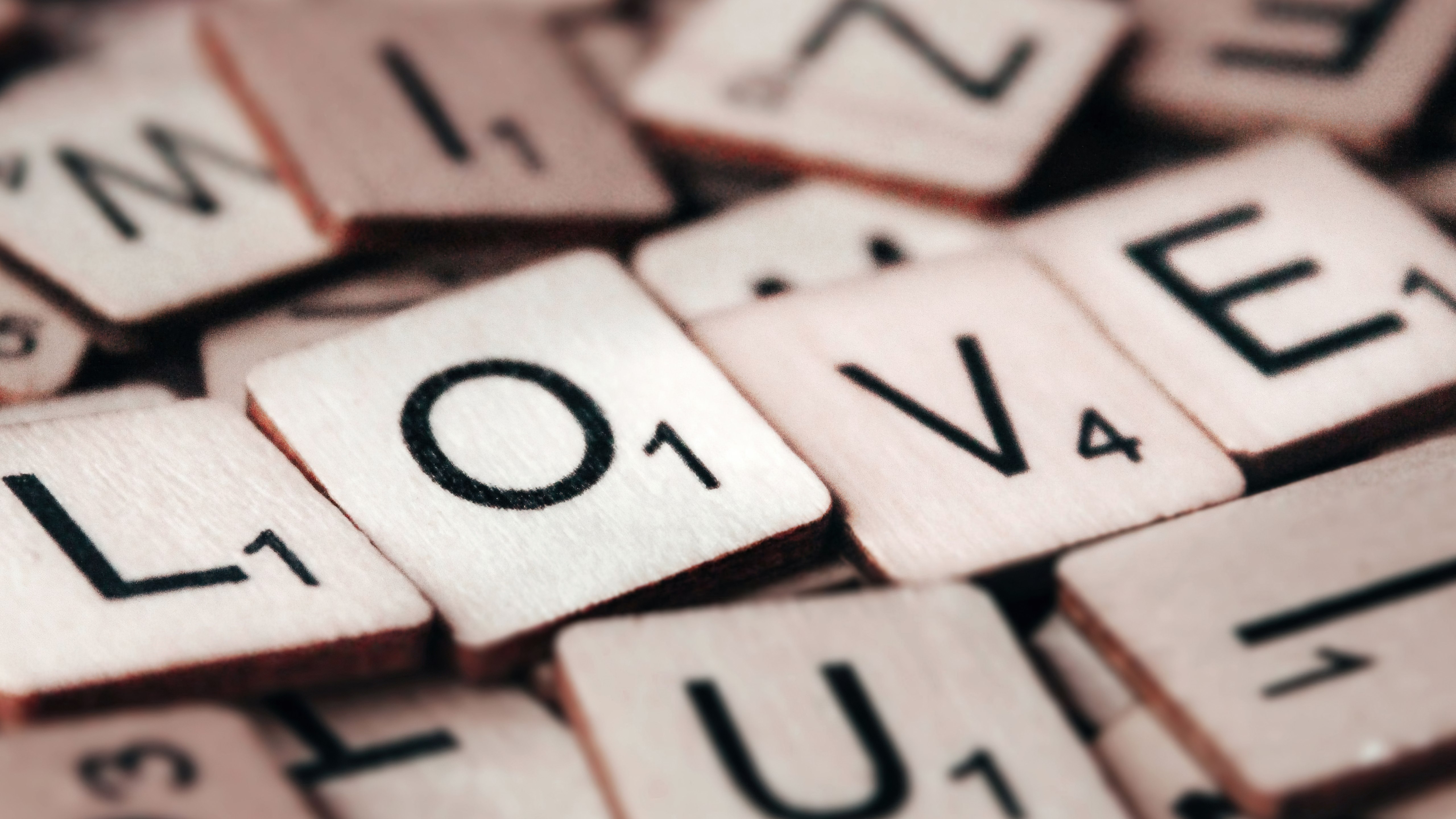 Texto de amor, Letras de Scrabble, Letras de madeira, 5K, Fevereiro