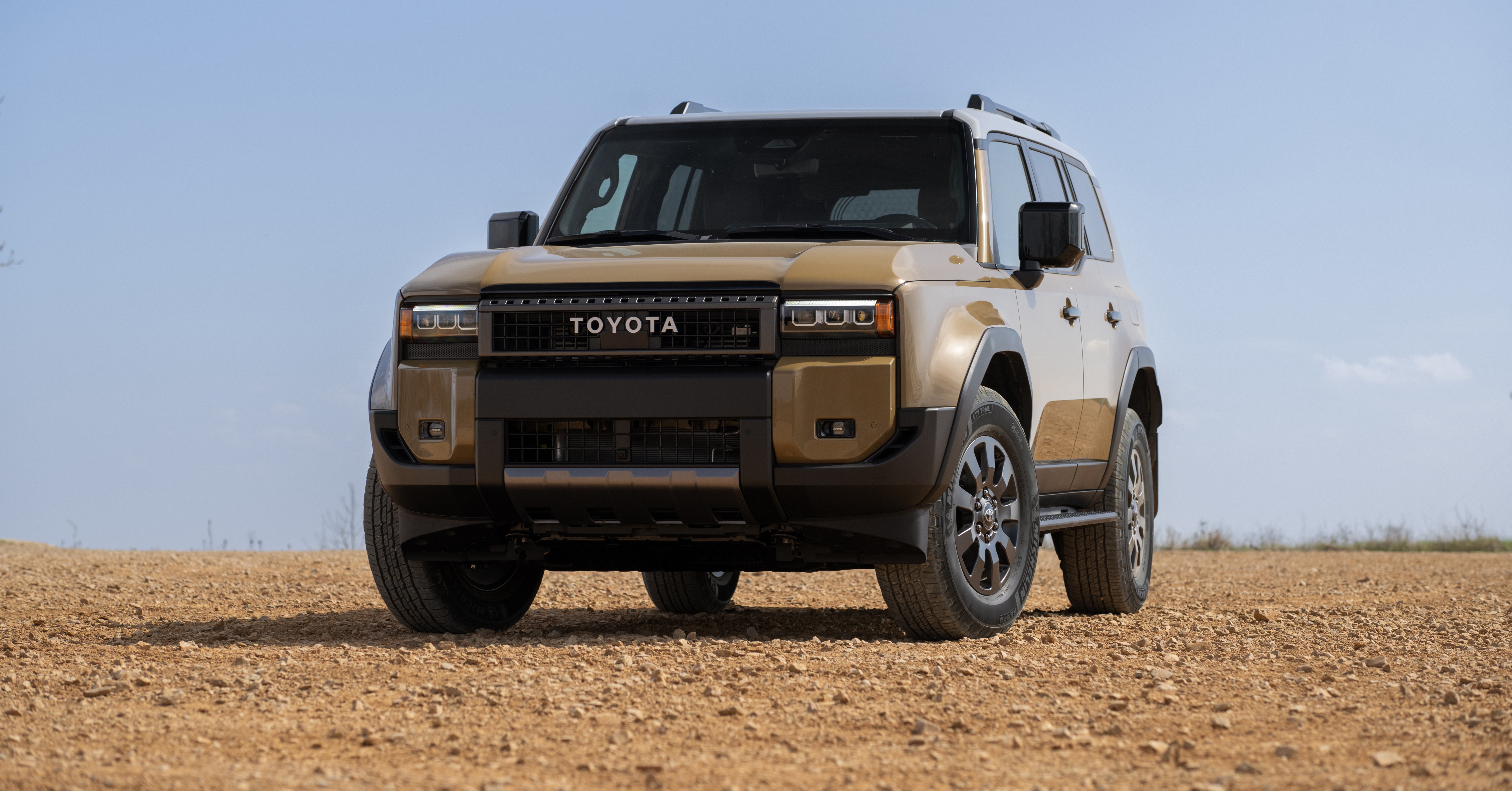 Toyota Land Cruiser, 2025, SUV off-road, 5K, 8K