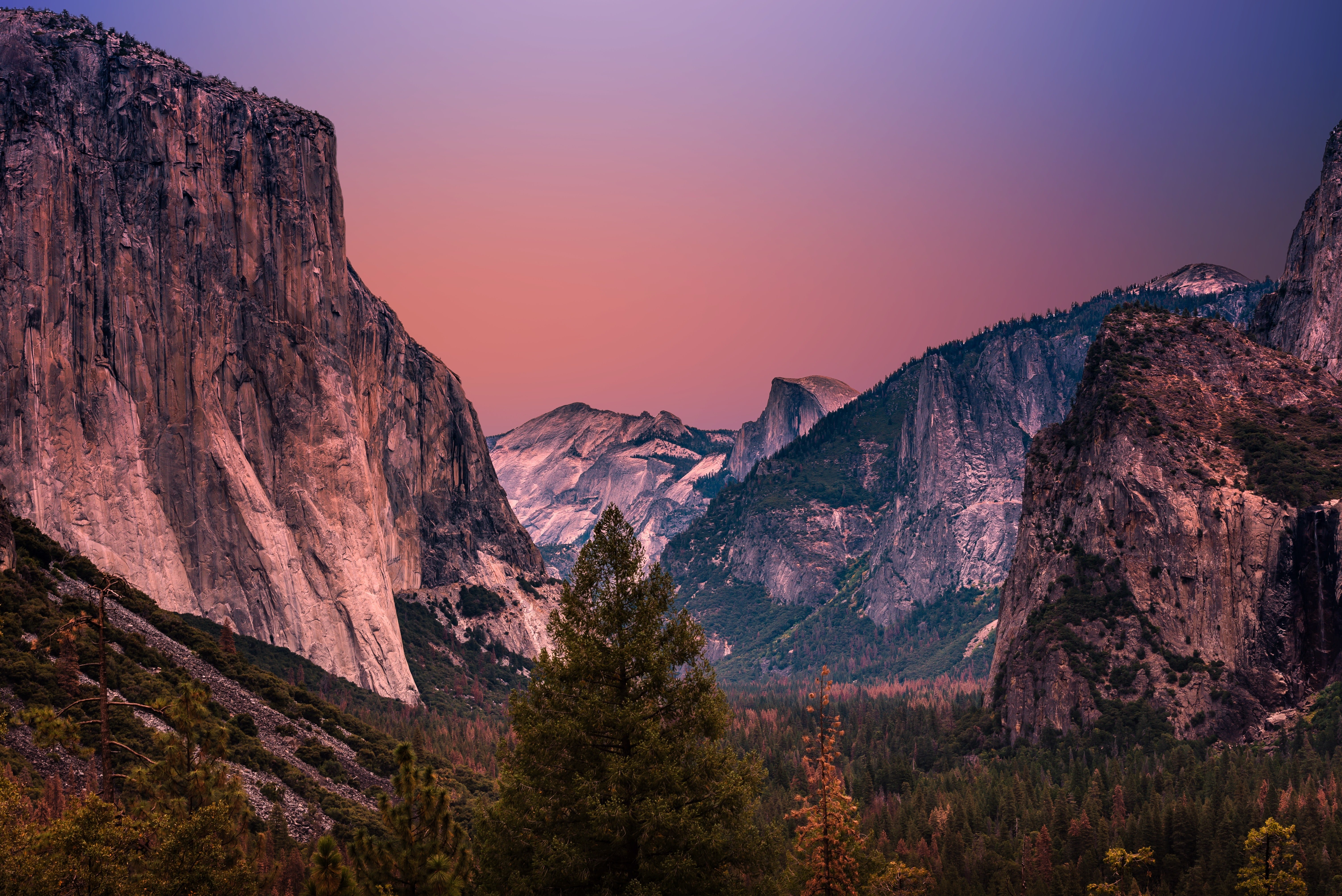 Vale de Yosemite, Estados Unidos, Hora dourada, Paisagem, Cadeia de montanhas, Penhascos, Céu roxo, 5K