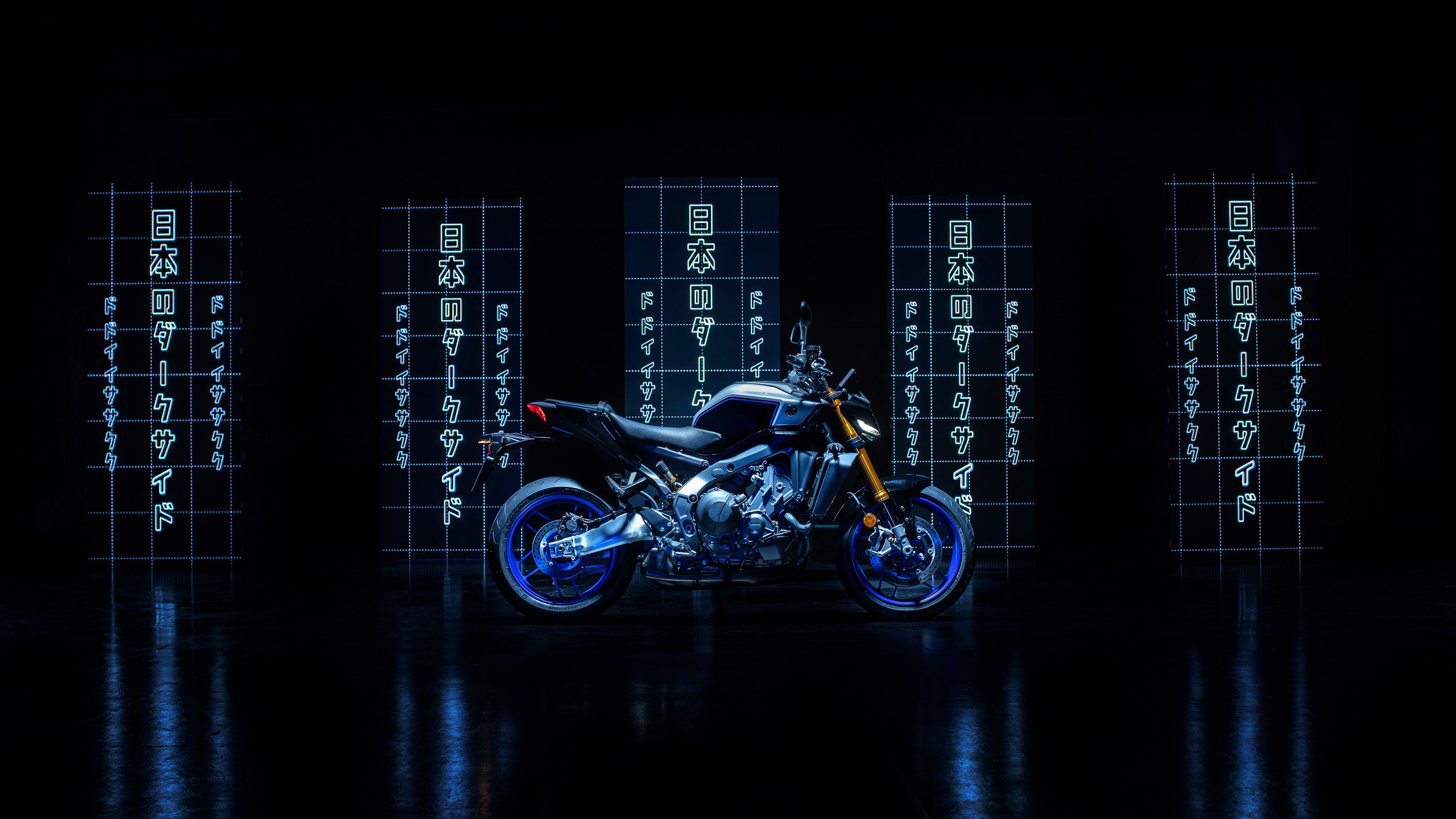 Yamaha MT-09, AMOLED, 2024, Fundo escuro